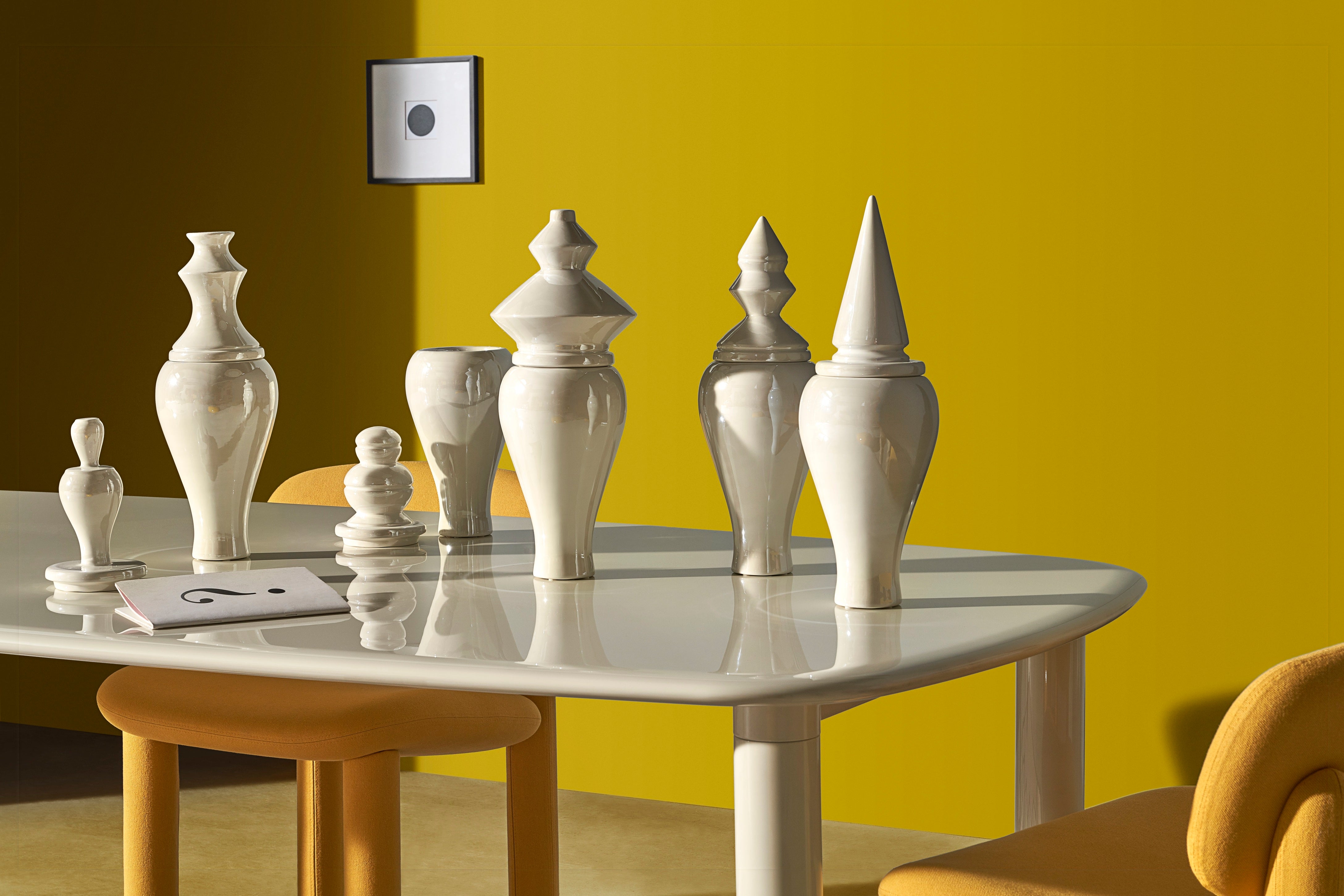 Tottori Totori table