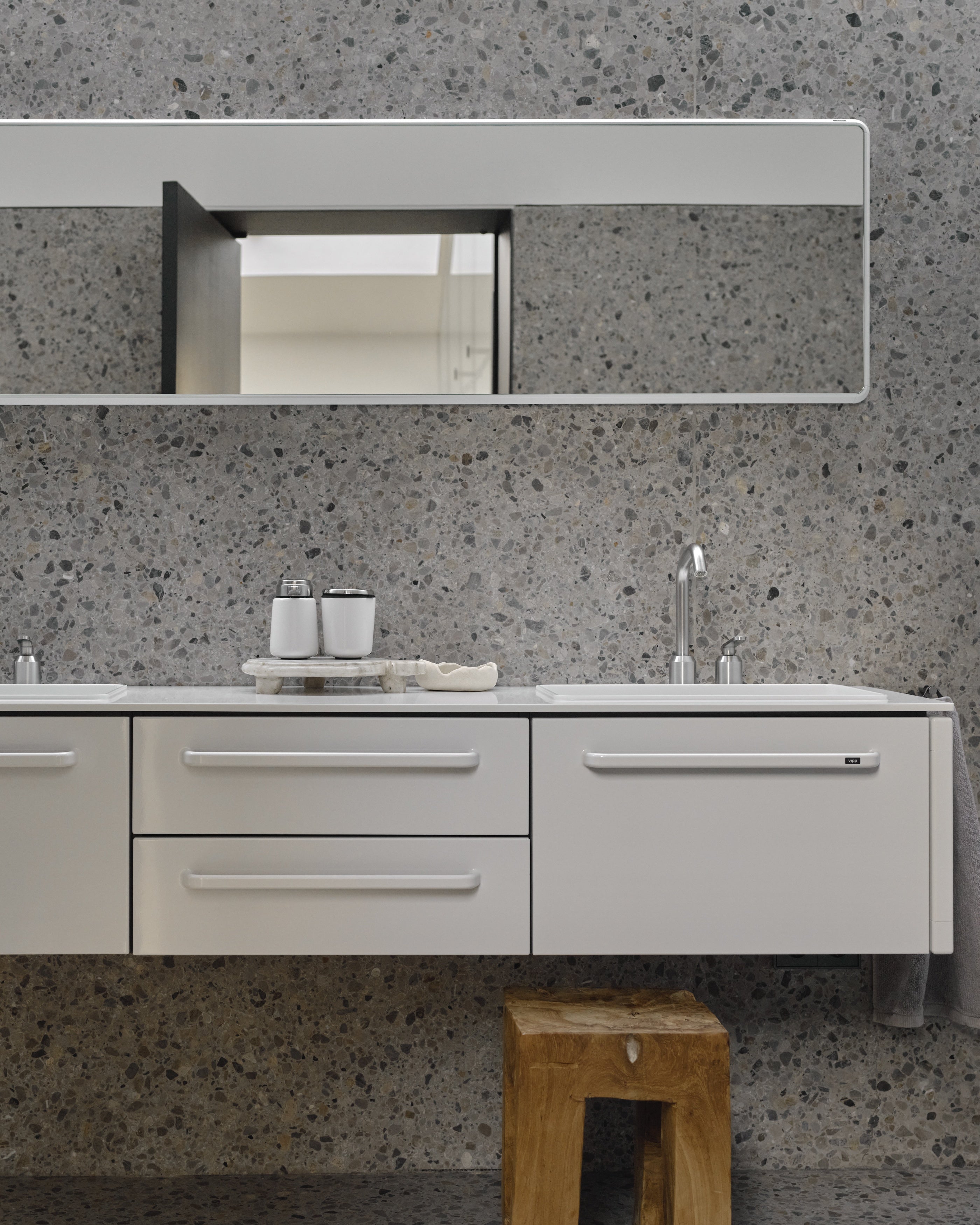 Zahnbürstenbehälter VIPP beige