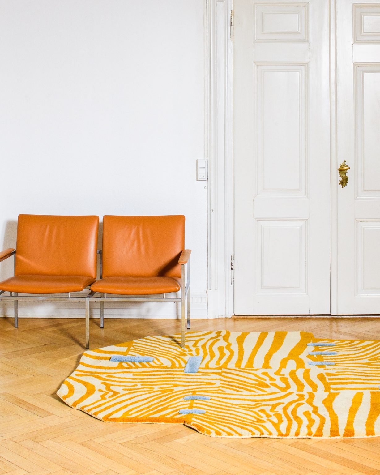 Asymmetrischer dekorativer Teppich PATCH orange