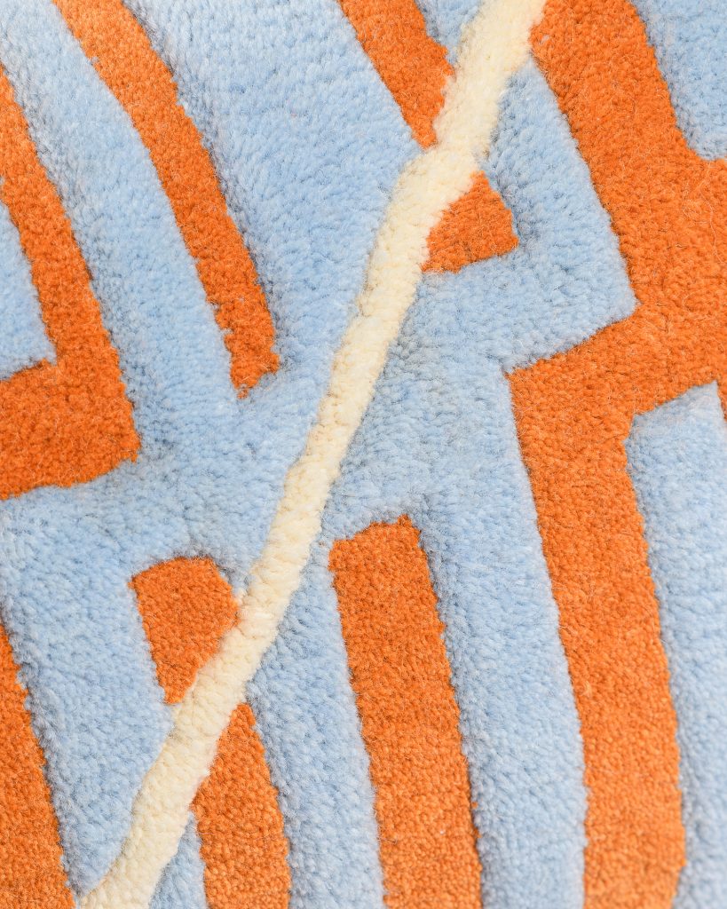 Decoratieve kussen MAYA oranje met blauw