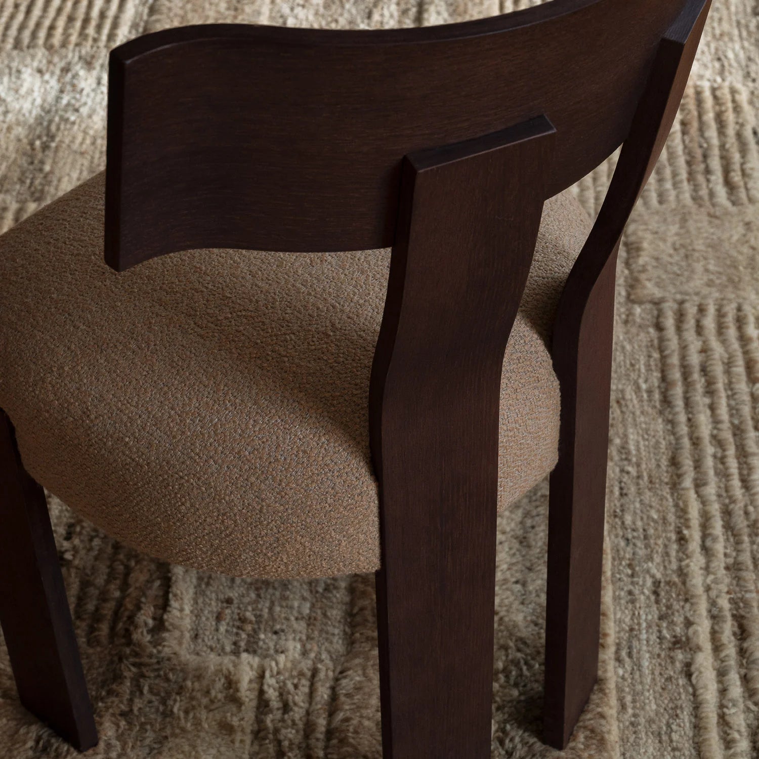 ALBA Chair beige with dark oak base