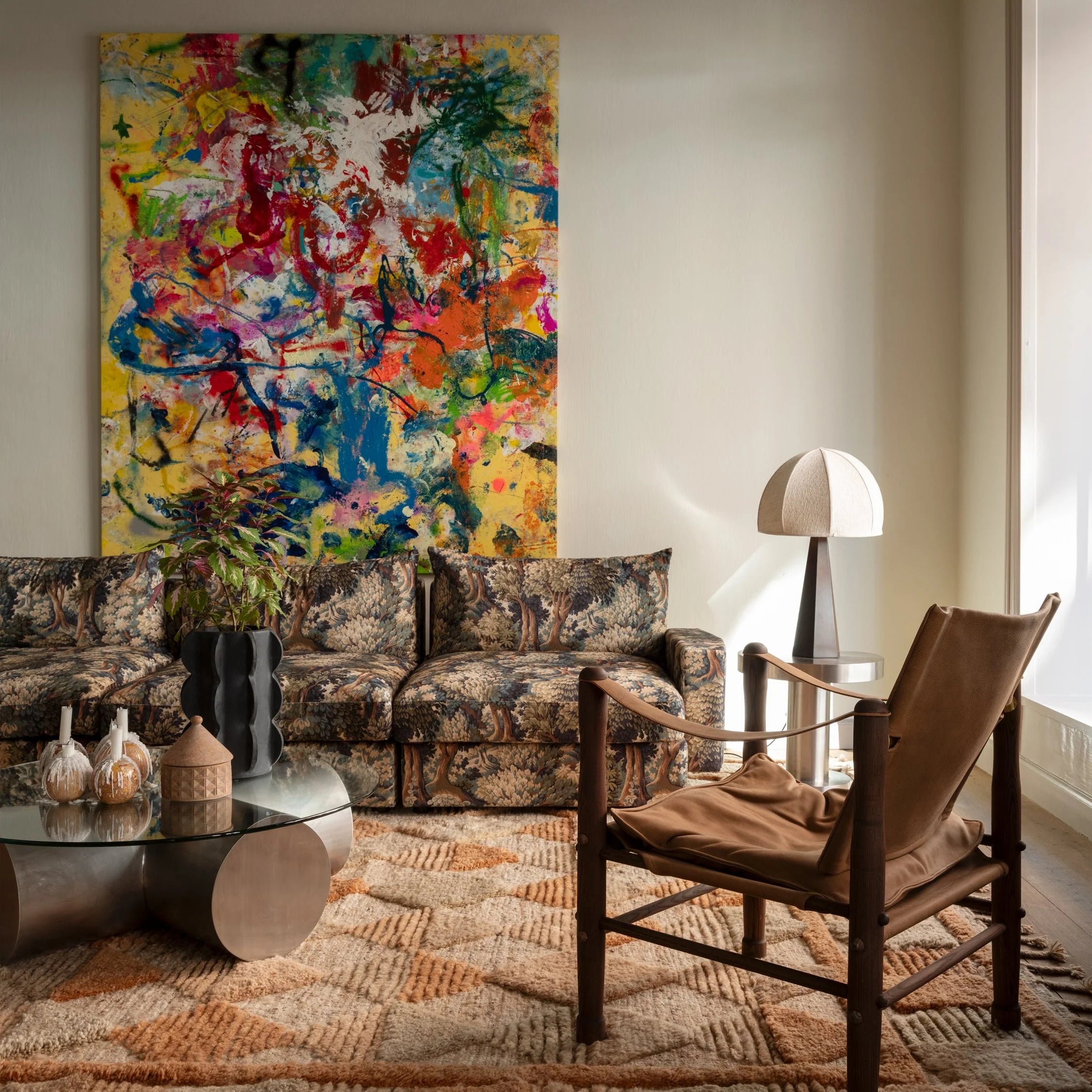 Beige LISBON rug with brown