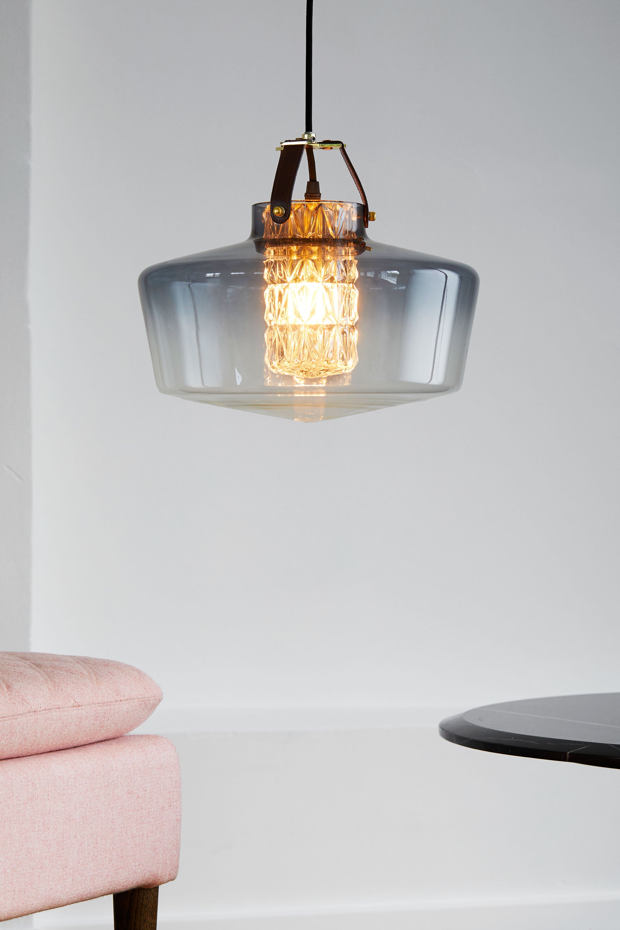 ADDICTED TO US pendant lamp smoky glass with cognac leather