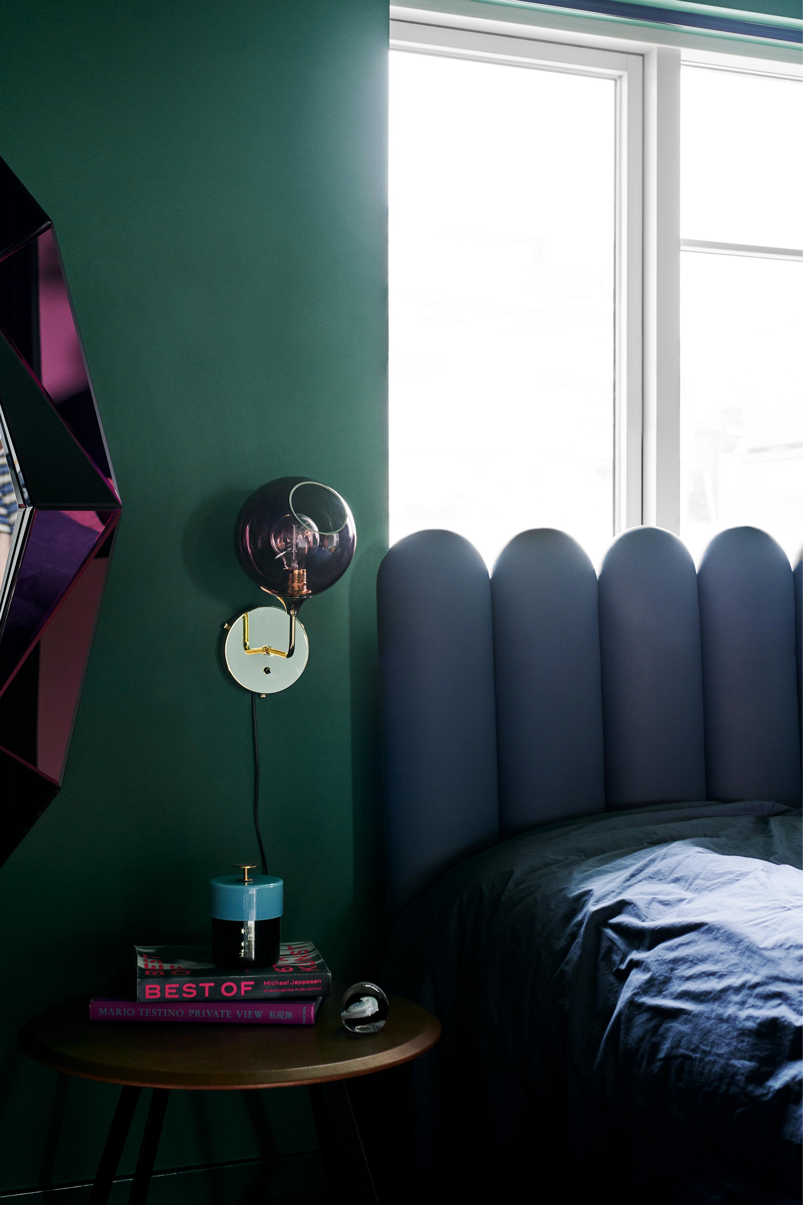 BALLROOM wall lamp amber glass with a gold base