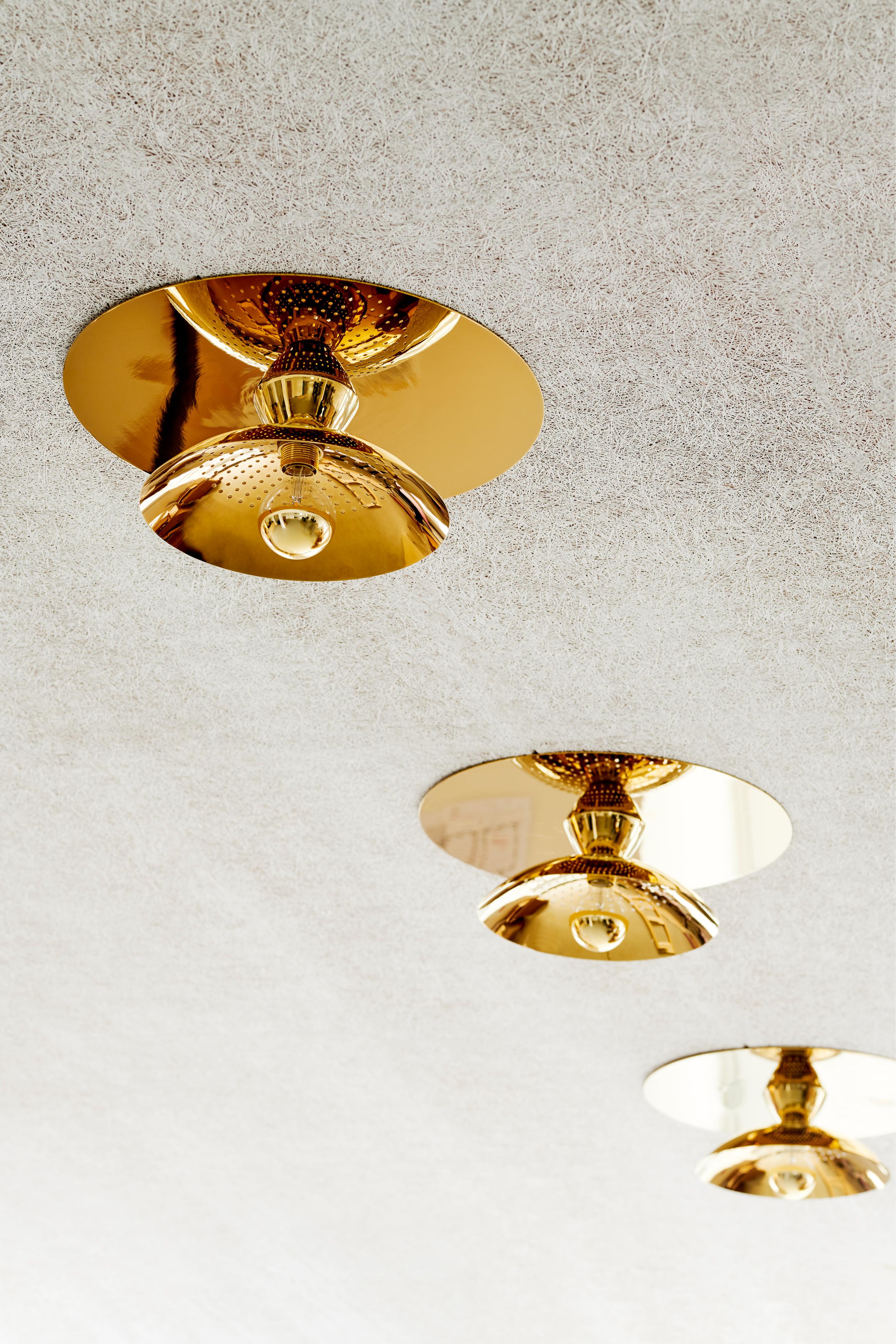 WANTED wandlamp goud