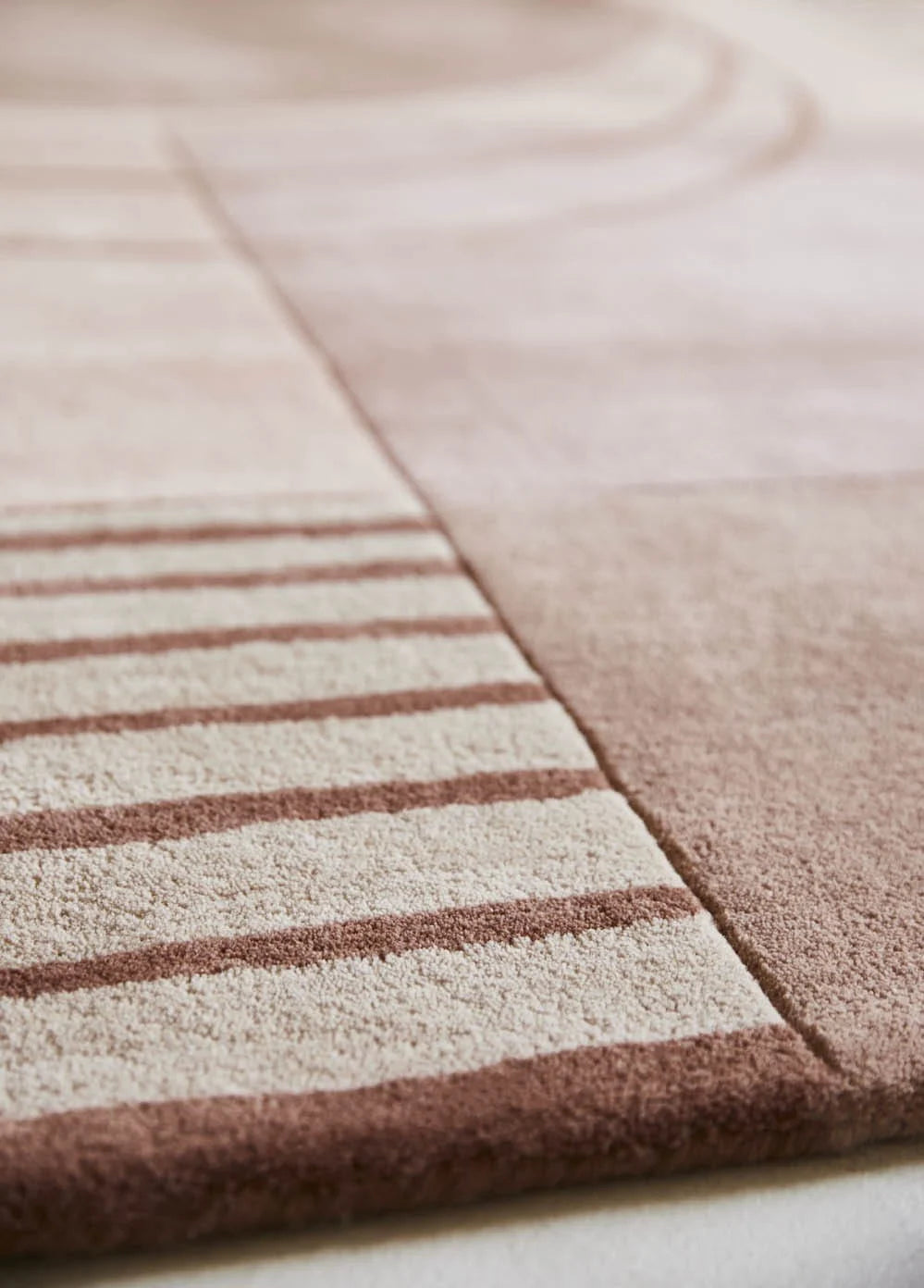 Vloerkleed DECOR LOLA roze