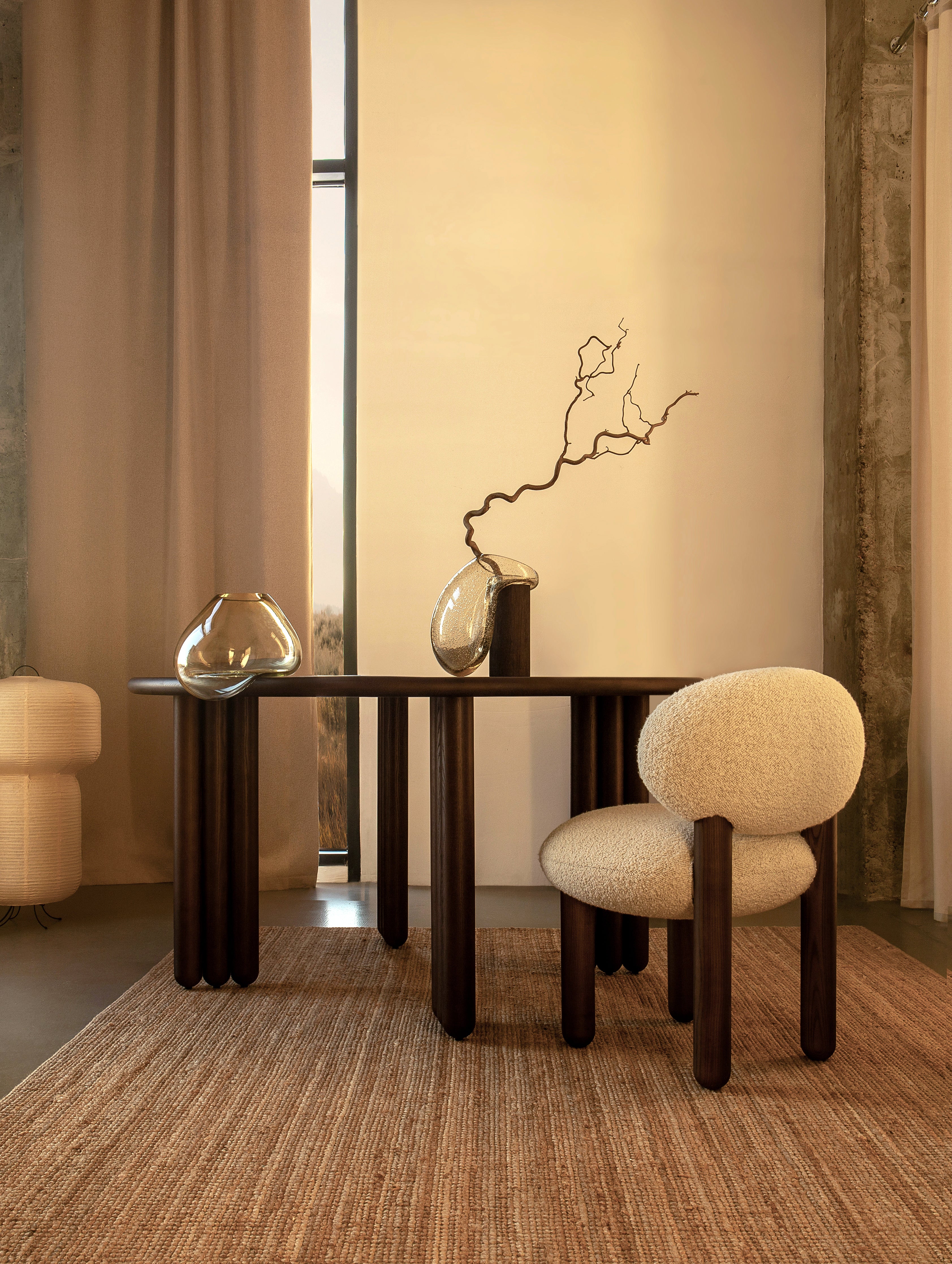 Ronde tafel FLOCK zwart essenhout