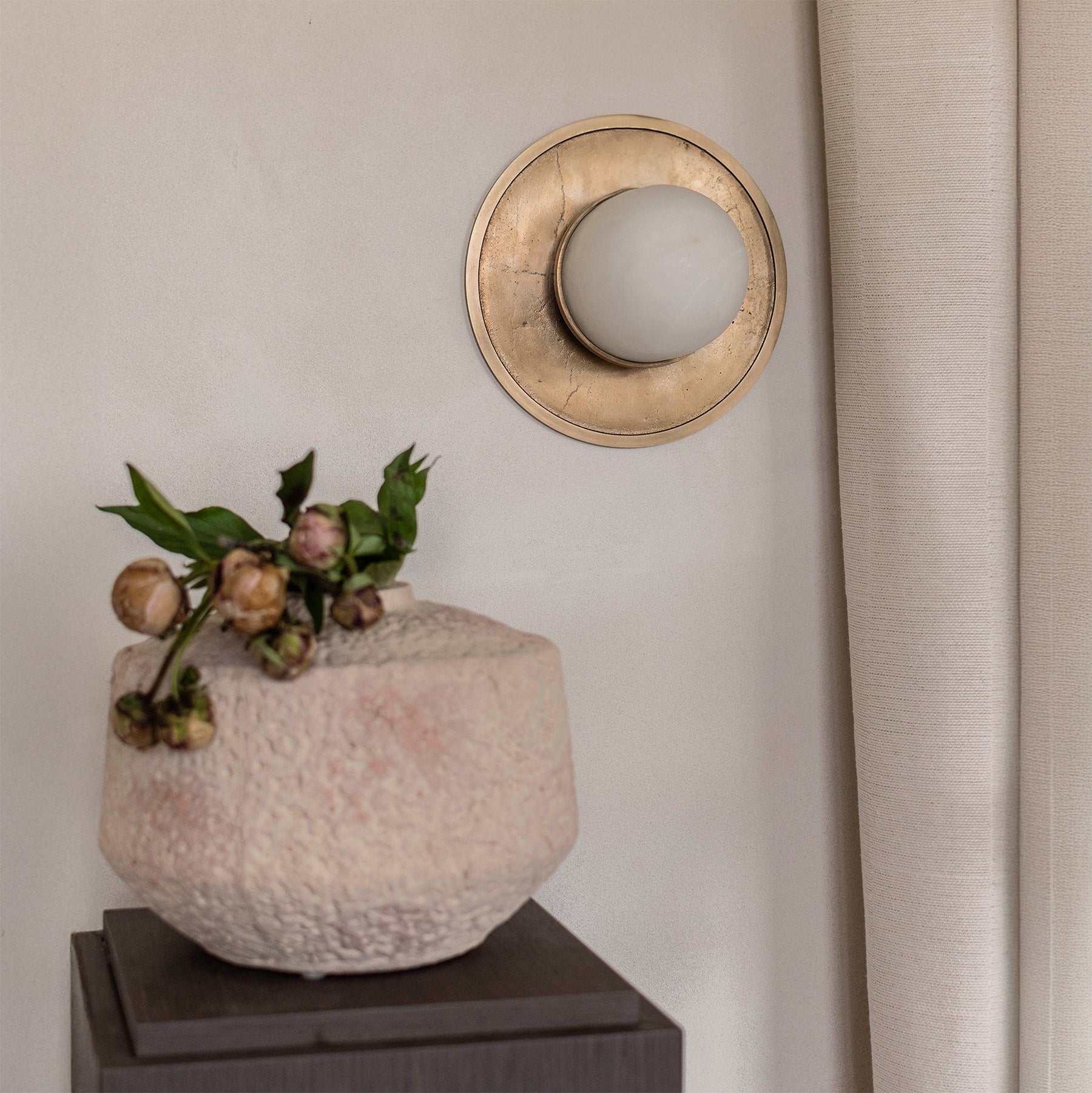 Plafond alabaster VOLLE MAAN geborsteld messing