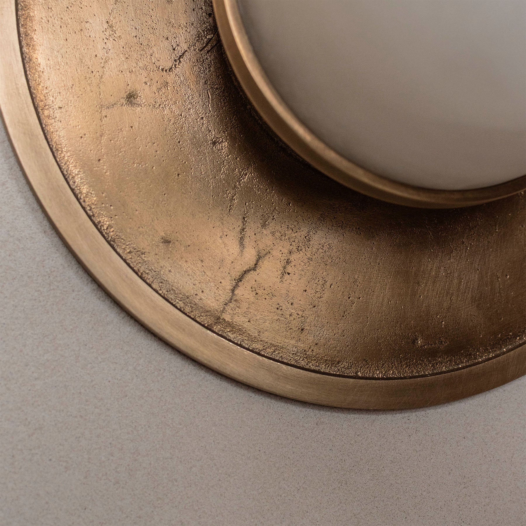 Plafond alabaster VOLLE MAAN geborsteld messing