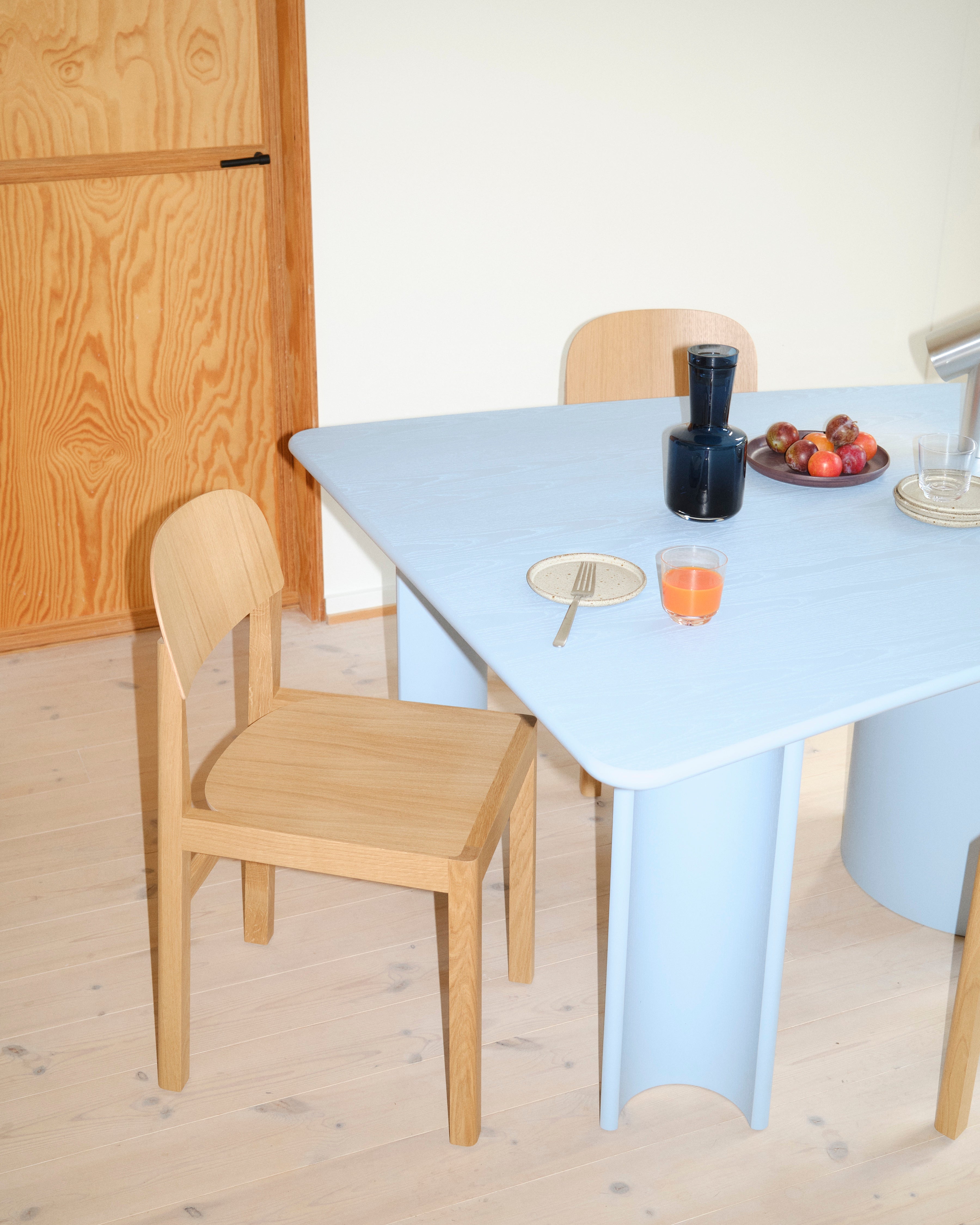 Tisch RE-NORM himmelblau