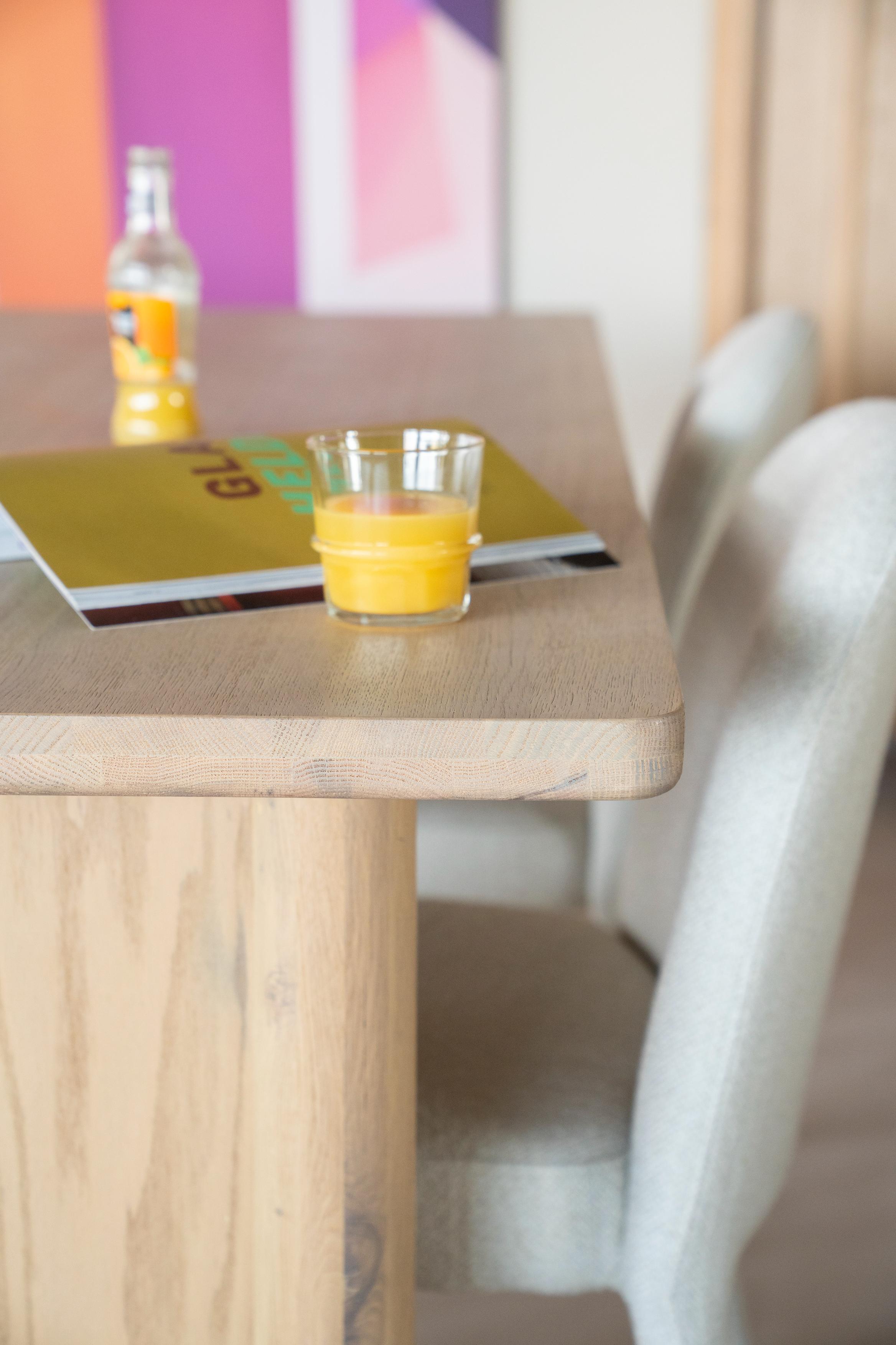 Tafel JAKE eikenhout