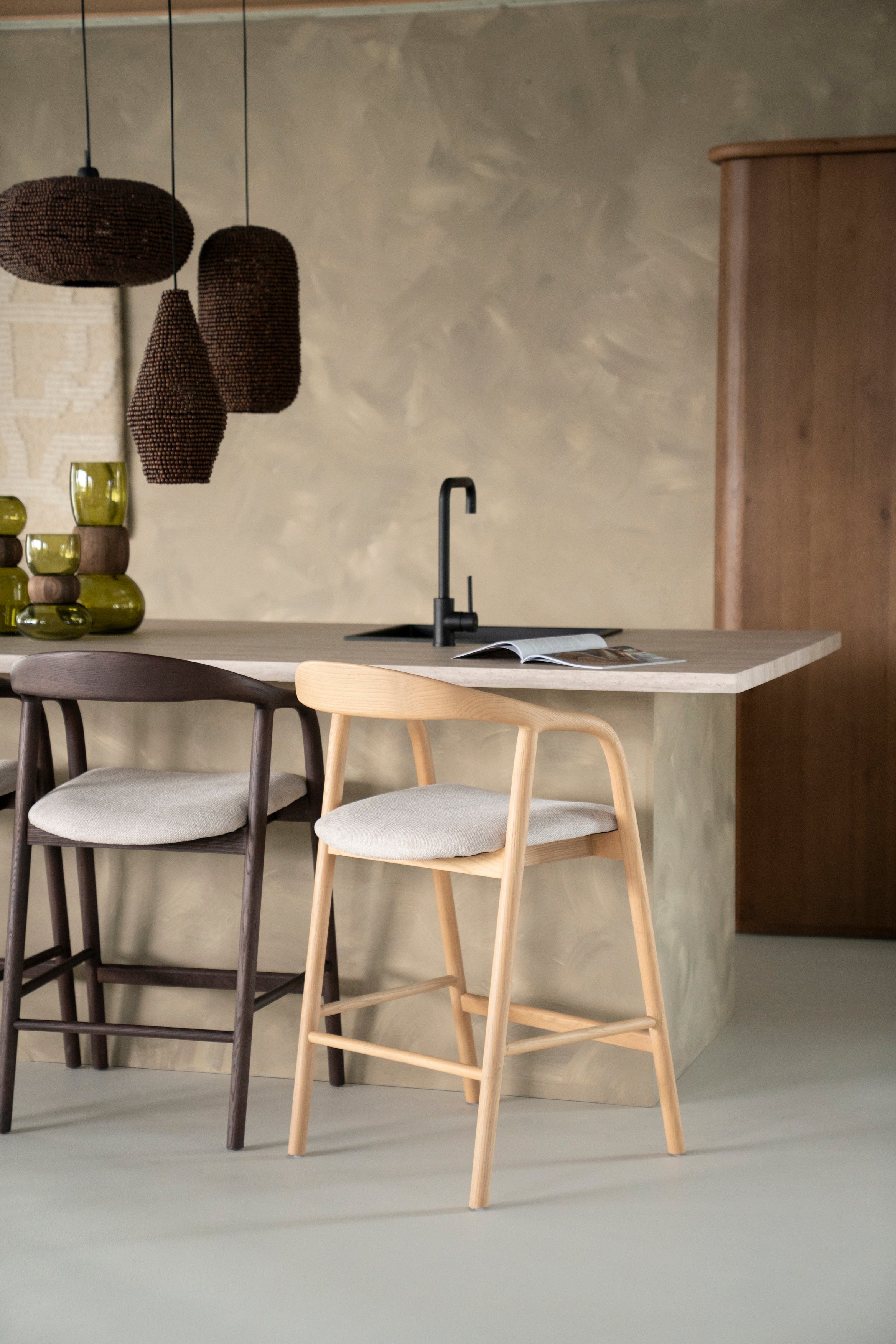 Hocker RAYVEN licht essenhout