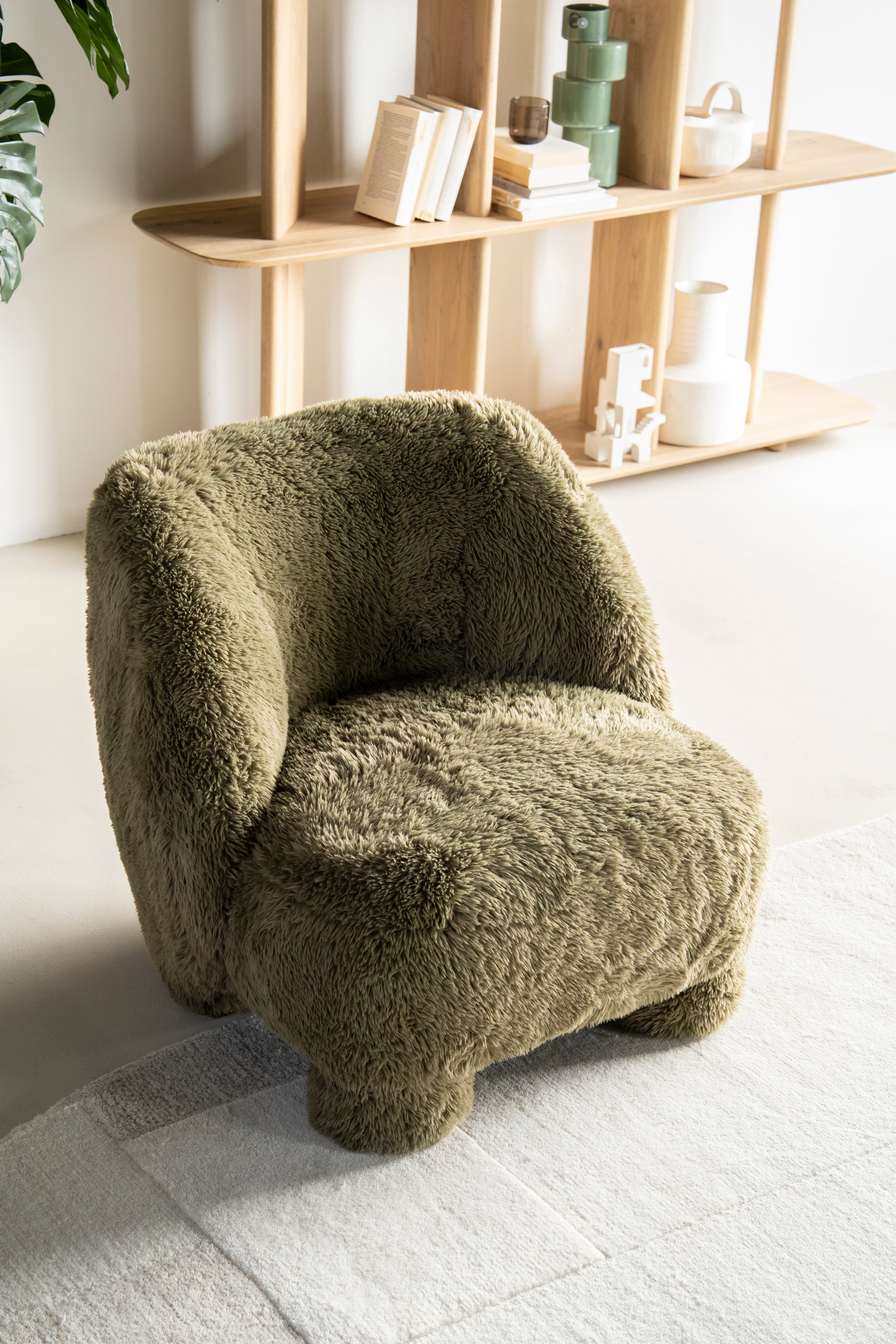 Fauteuil SAMSON met crème vacht