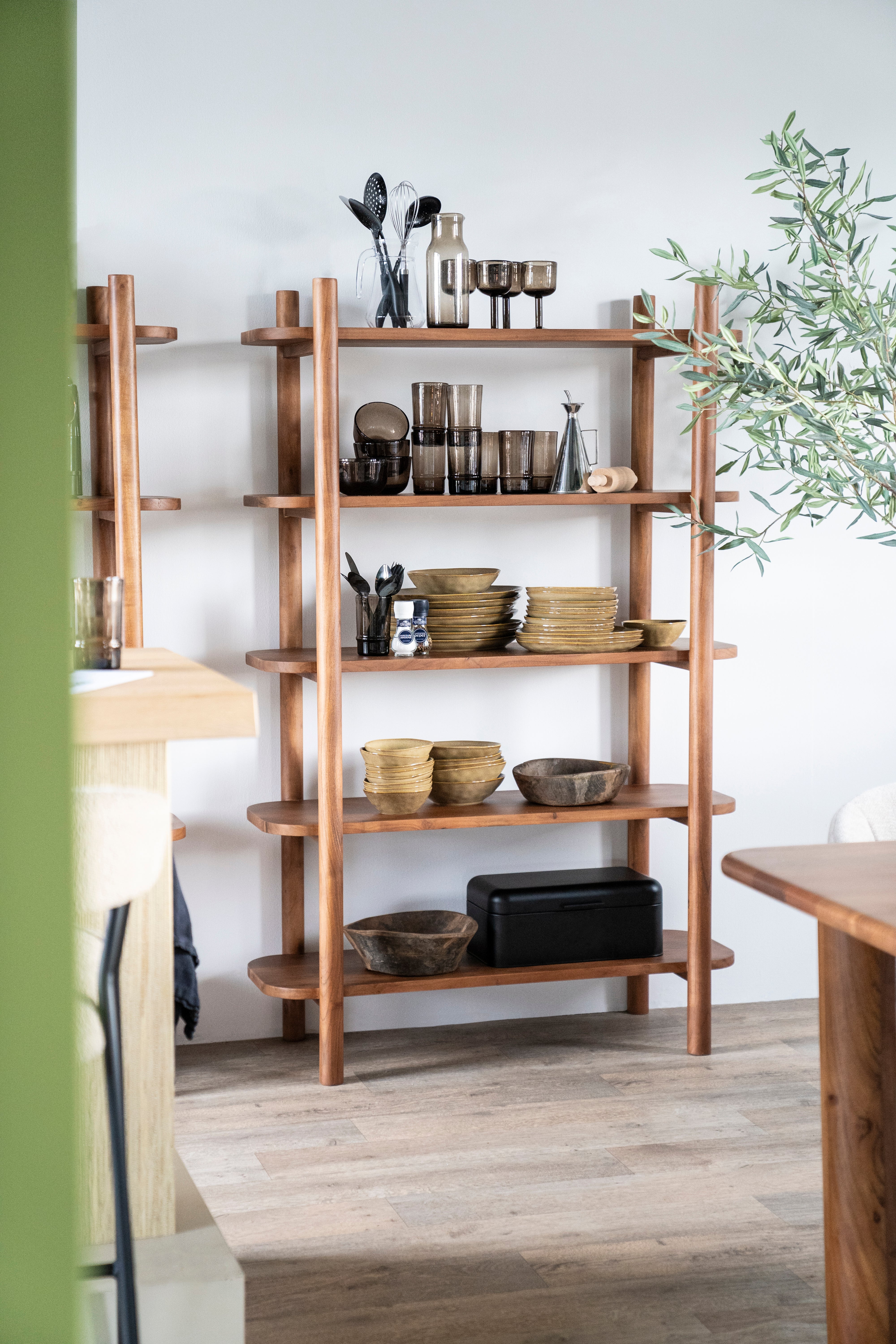 Boekenkast JULIAN acaciahout