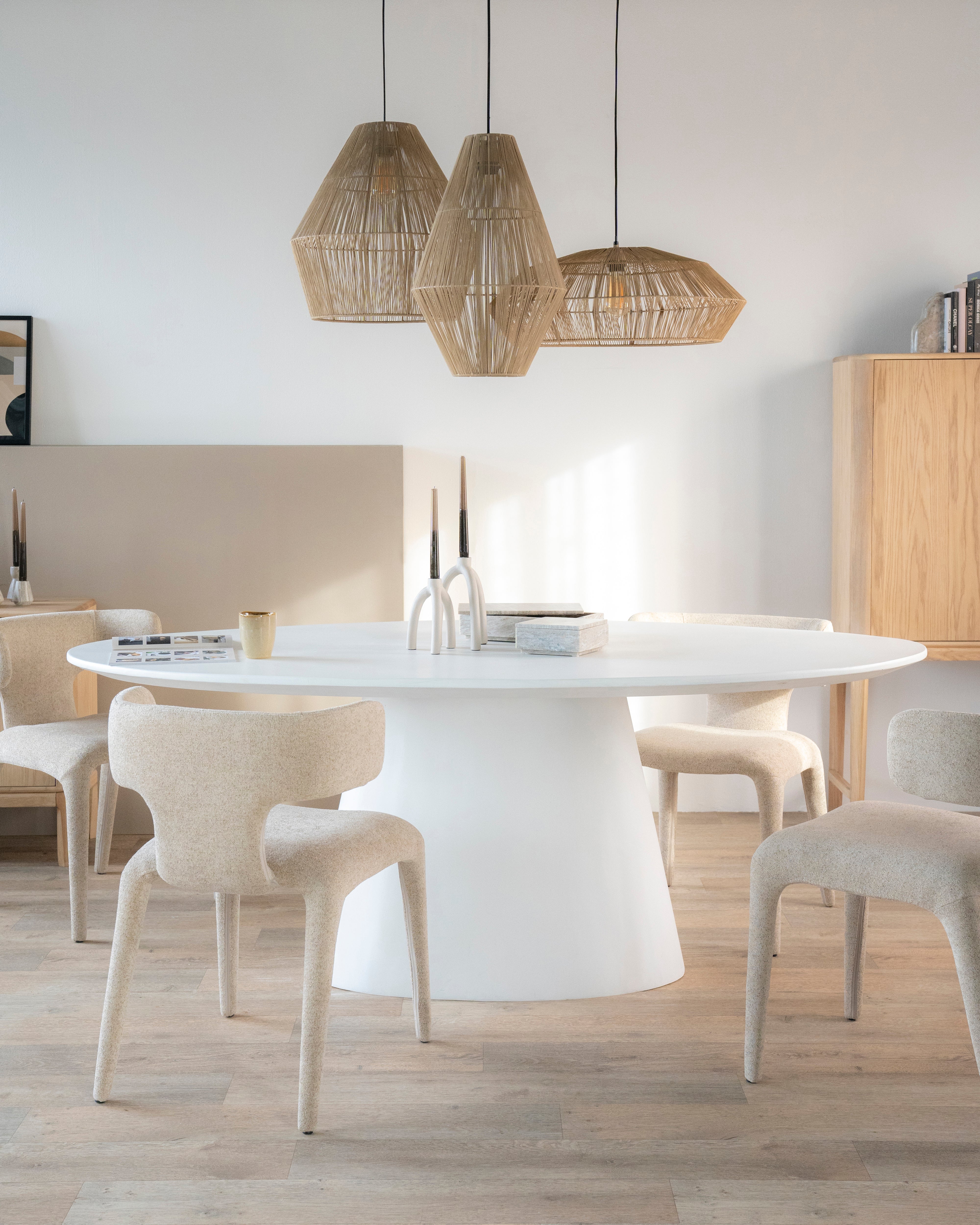 Ovale tafel ELIN wit