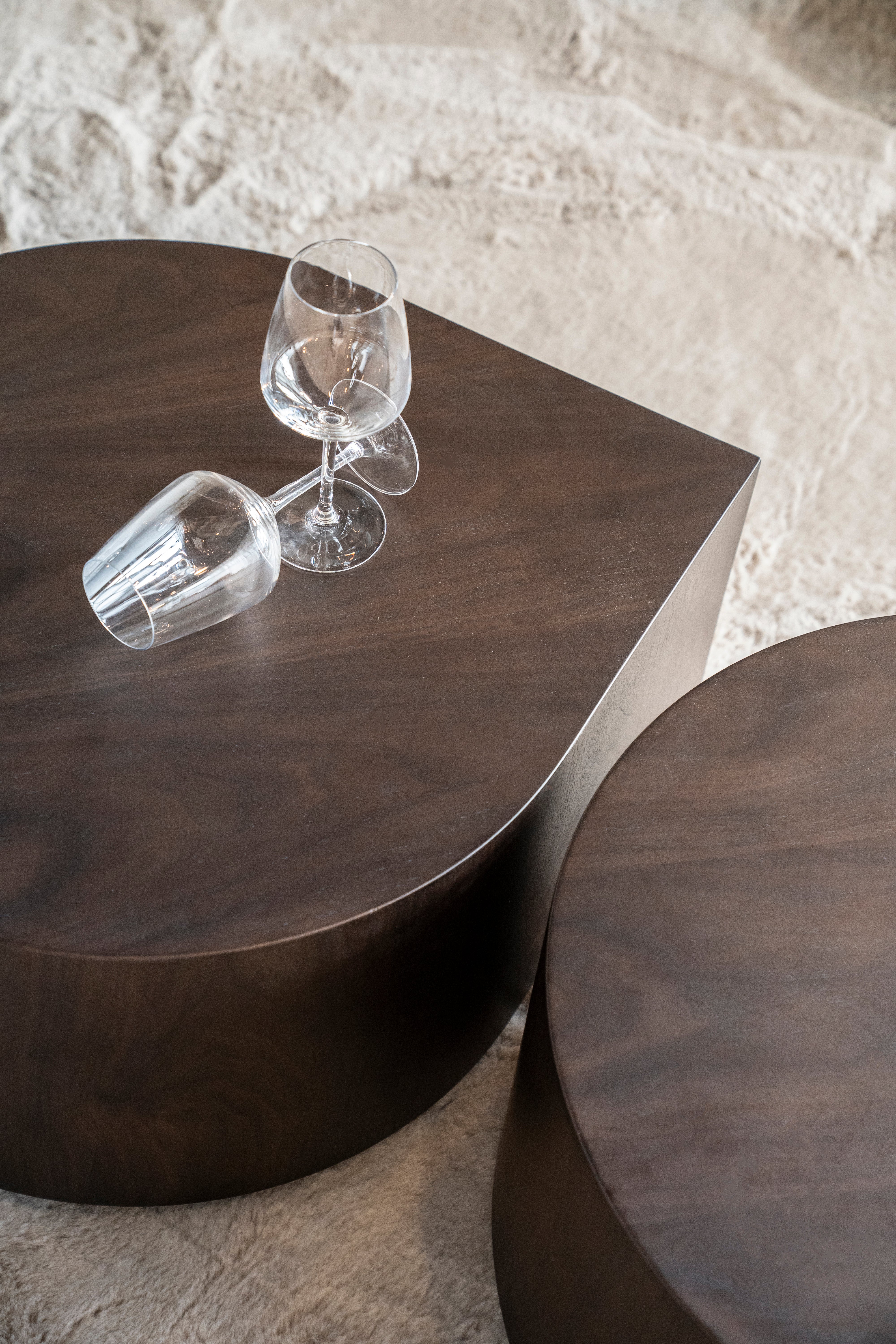 JULES donkere notenhouten salontafel