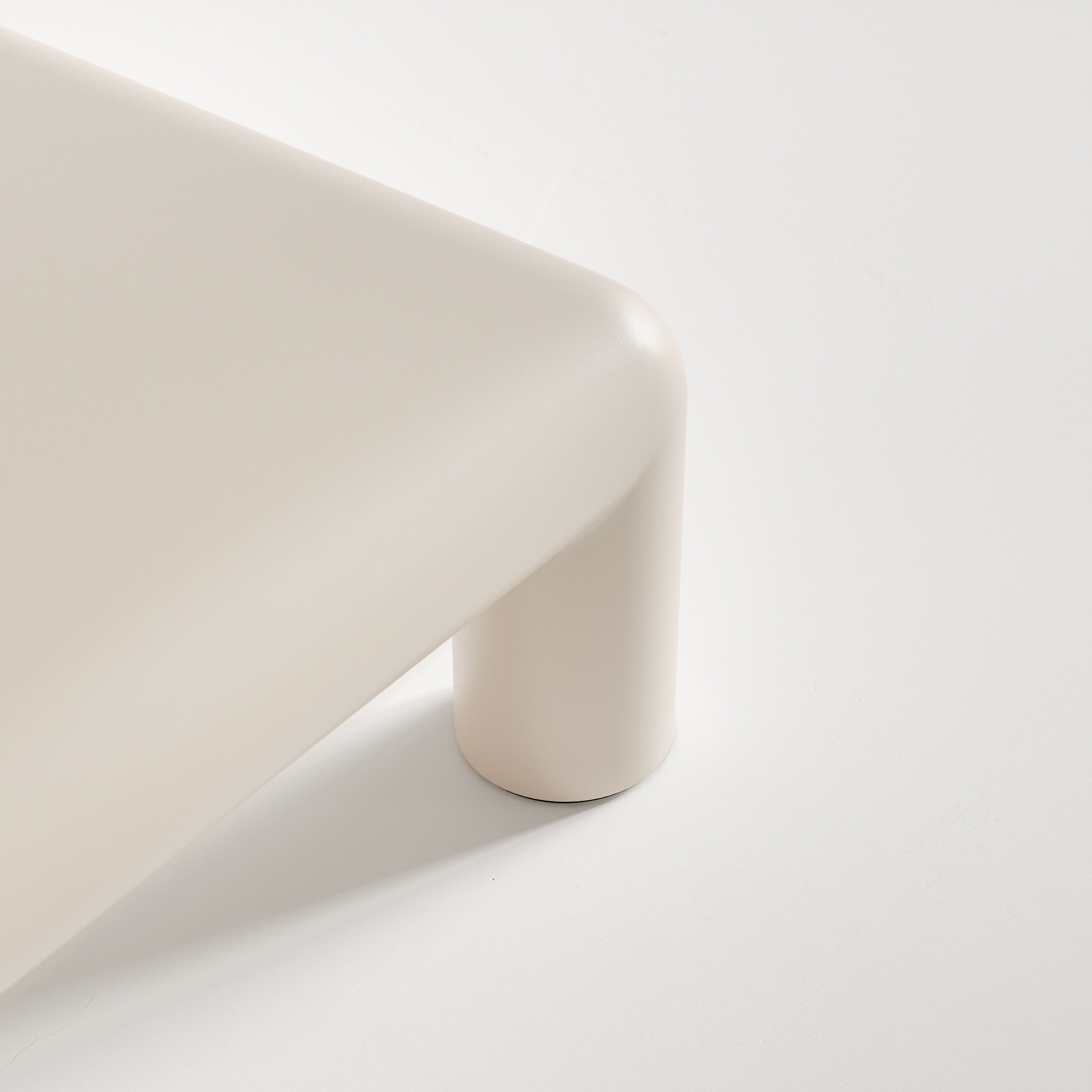 Rechteckiger Couchtisch CUBIO hellbeige