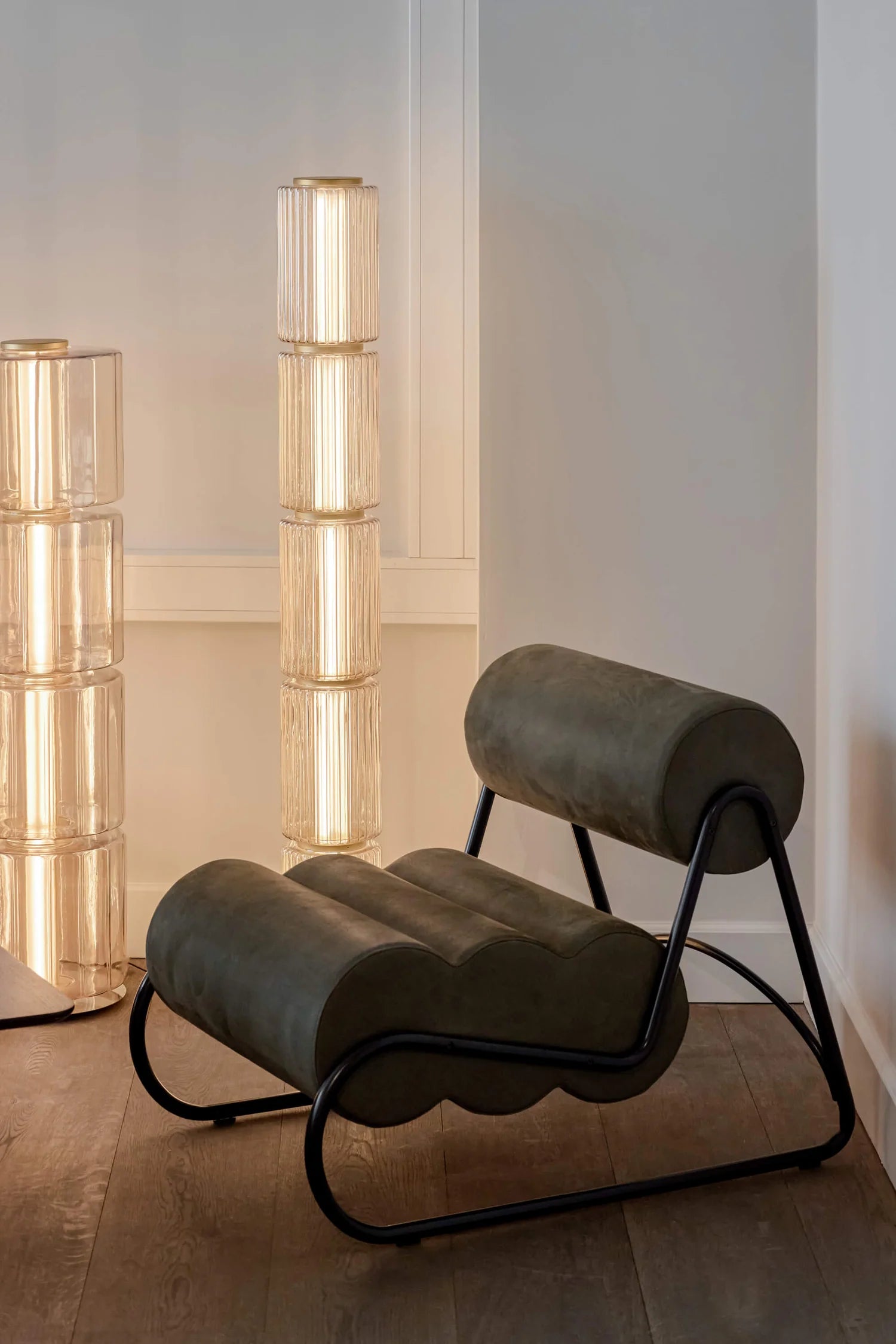 Fave upholstered armchair