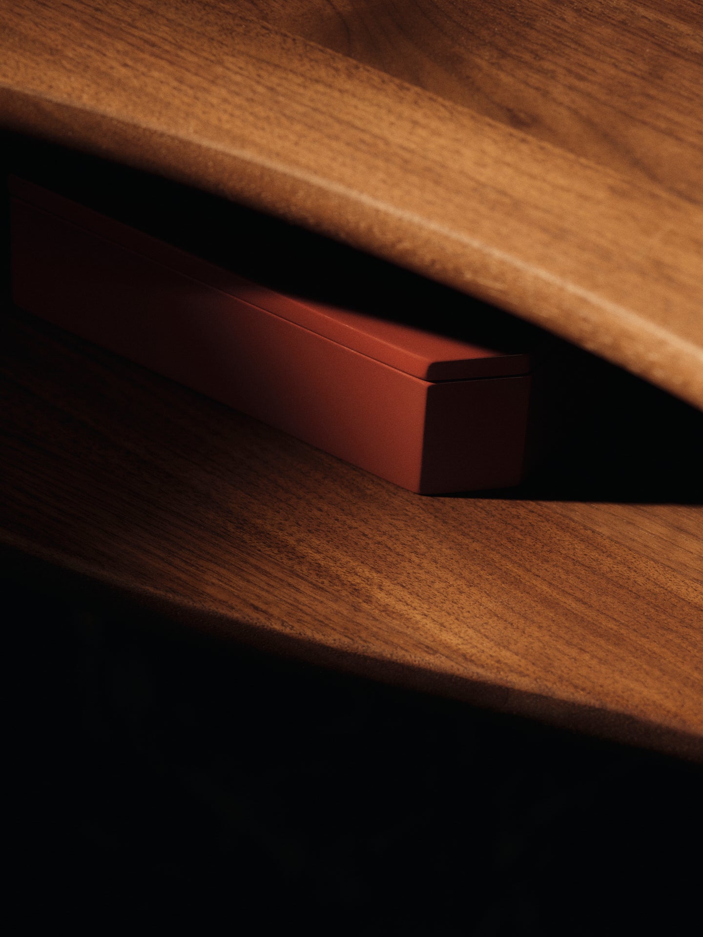 Konsola FEVE notenhout