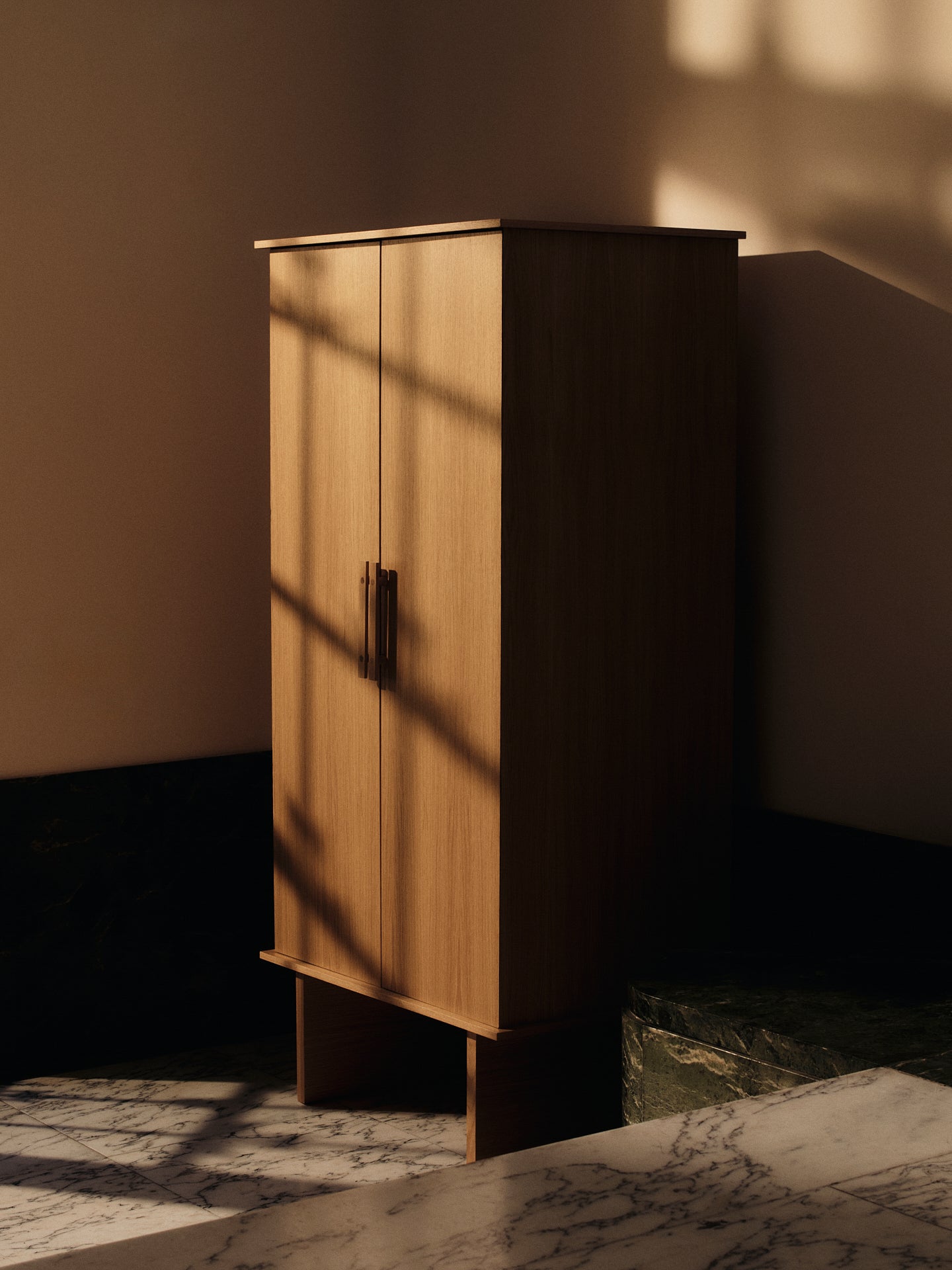 STILT kast eikenfineer