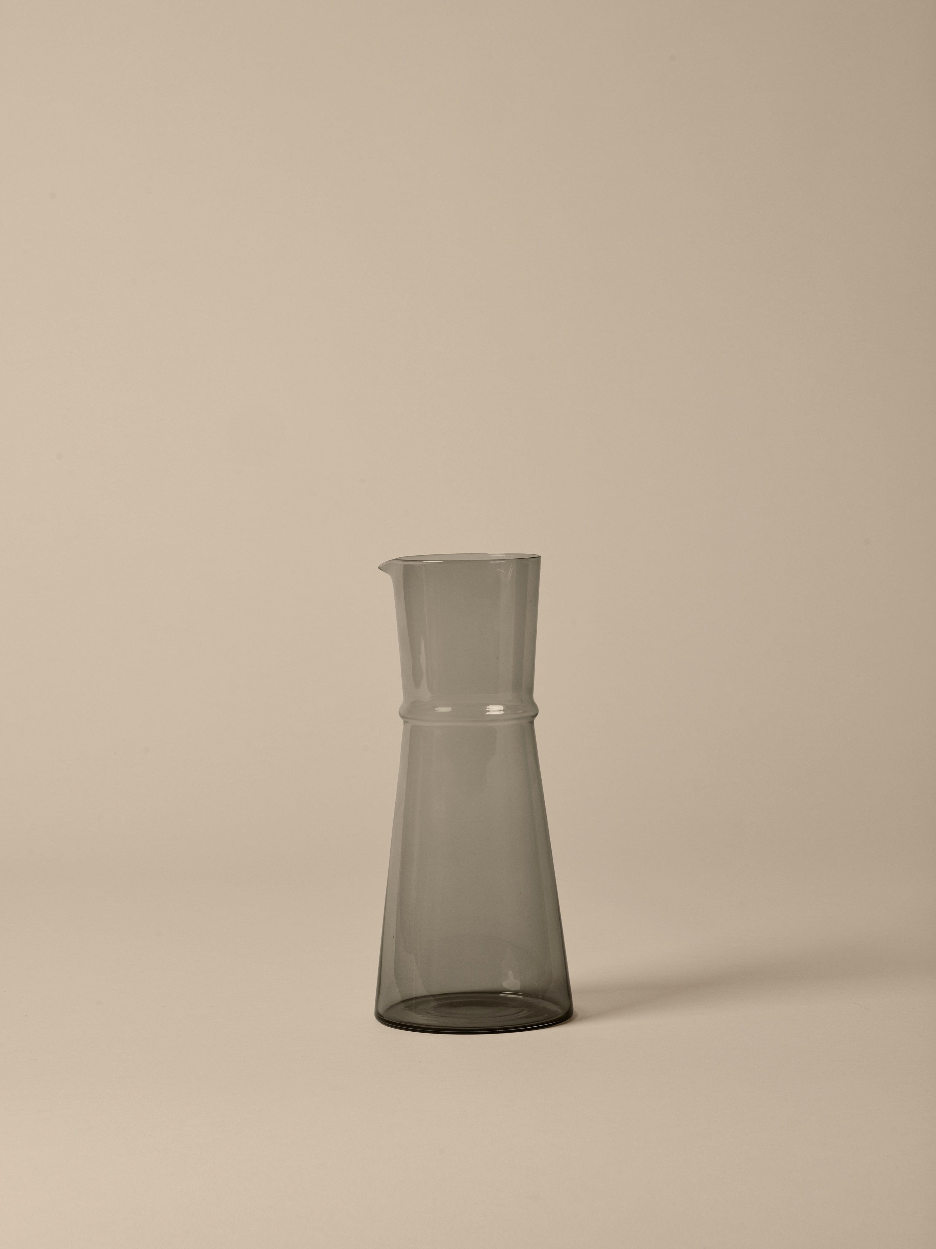 BOYA Glass Carafe - Transparent Smoked