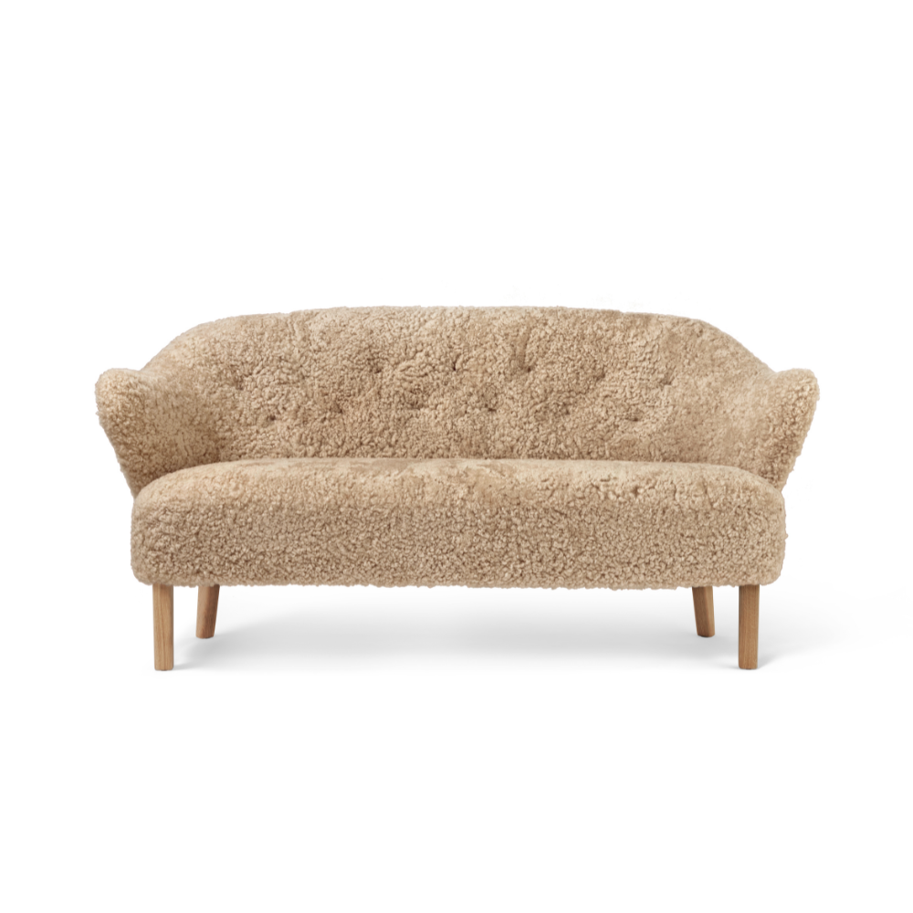 Sofa INGEBORG beige schapenleer met eiken basis