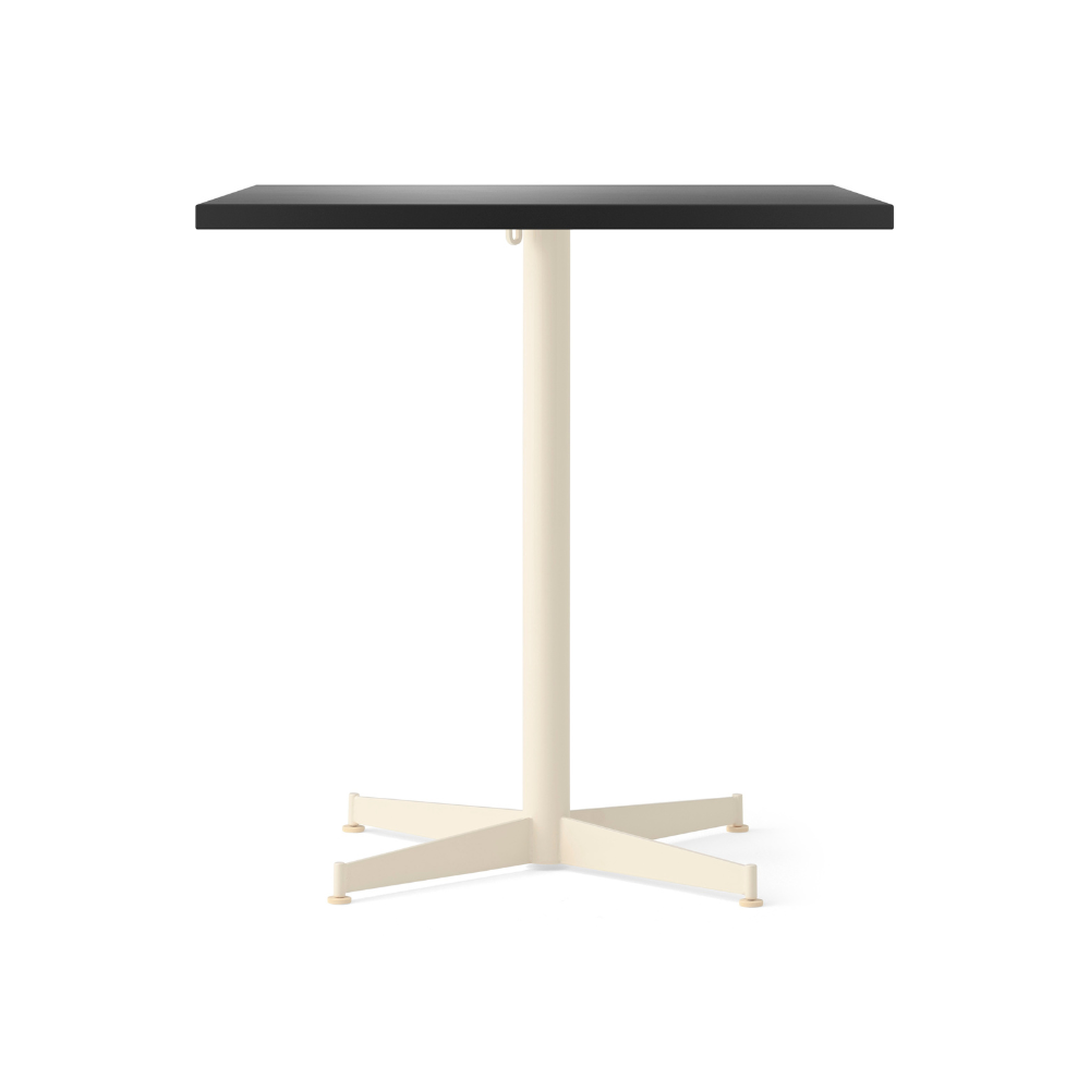 Zwarte NOOK café tafel met eikenfineer en een crèmekleurige basis