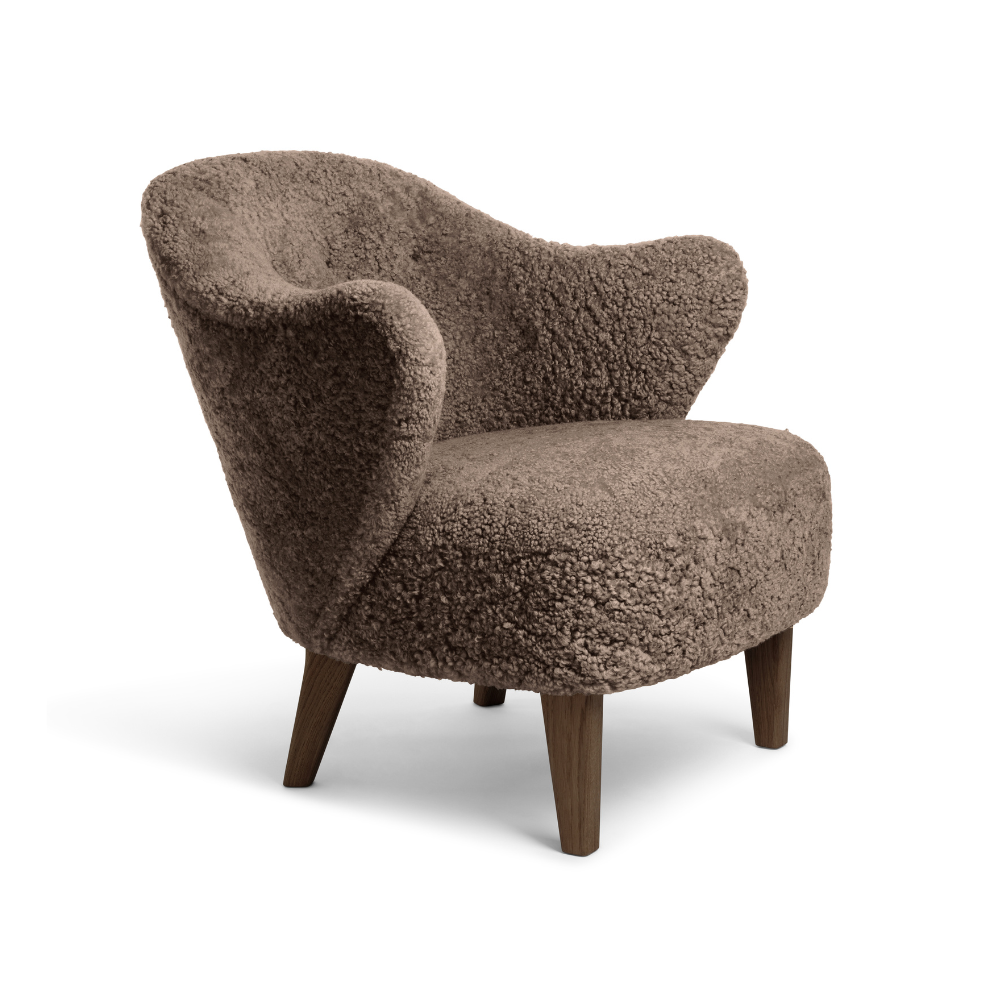 INGEBORG Armchair brown sheepskin with dark oak base