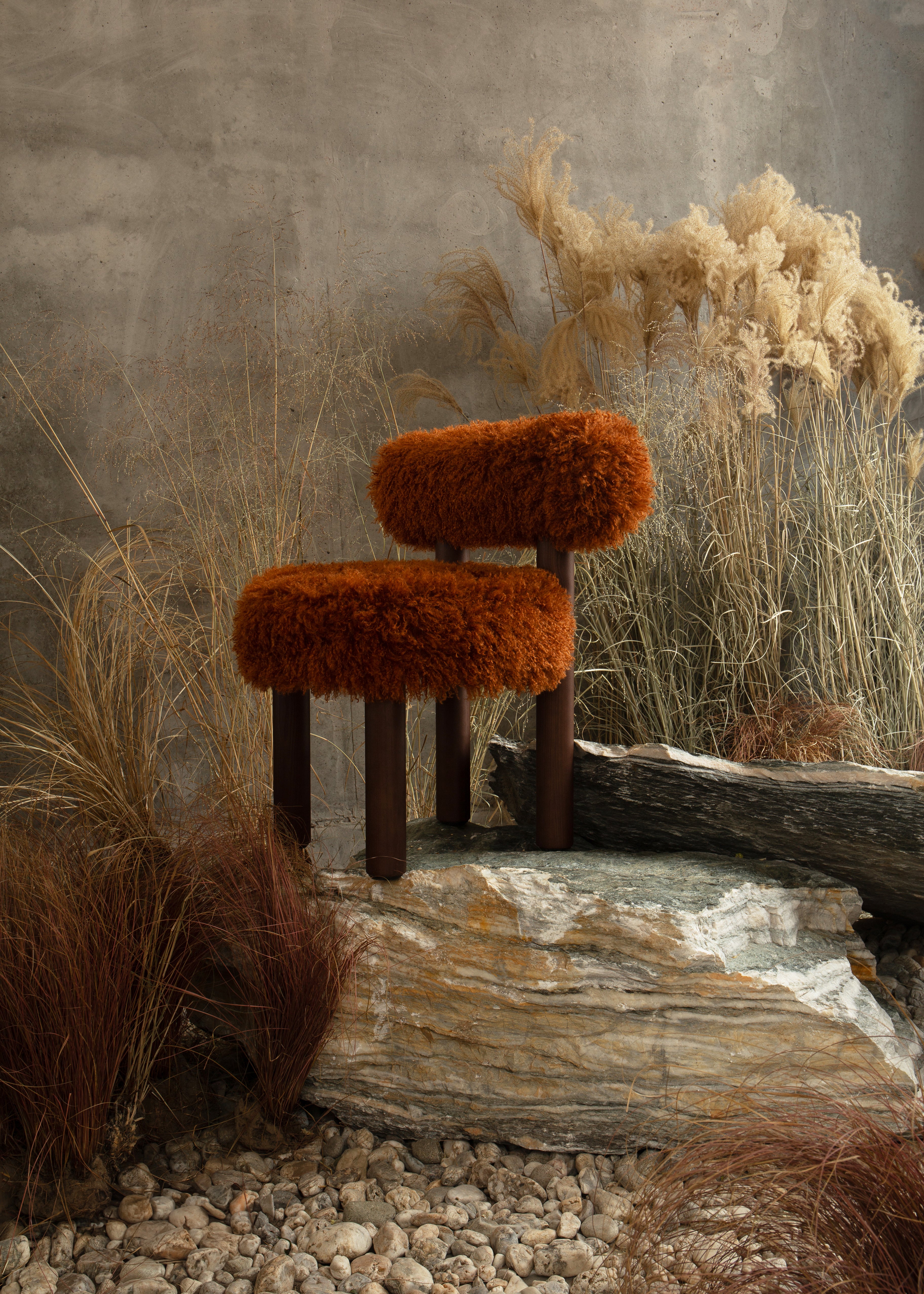 Stuhl GROPIUS CS2 - FLUFFY EDITION Kunstfell
