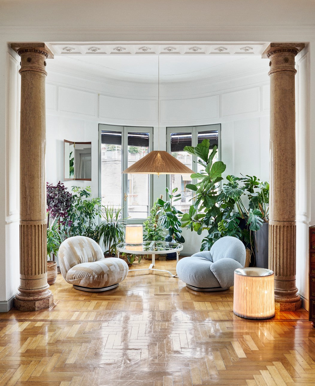 Floor lamp MODEL 597 polished aluminum