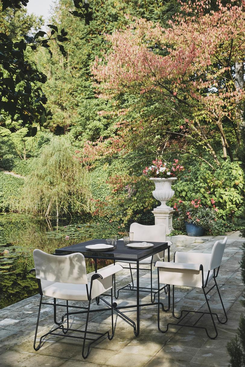 TROPIQUE tuintafel zwarte staal