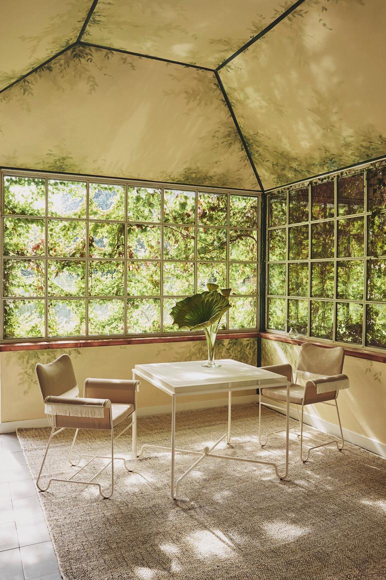 TROPIQUE garden table white steel