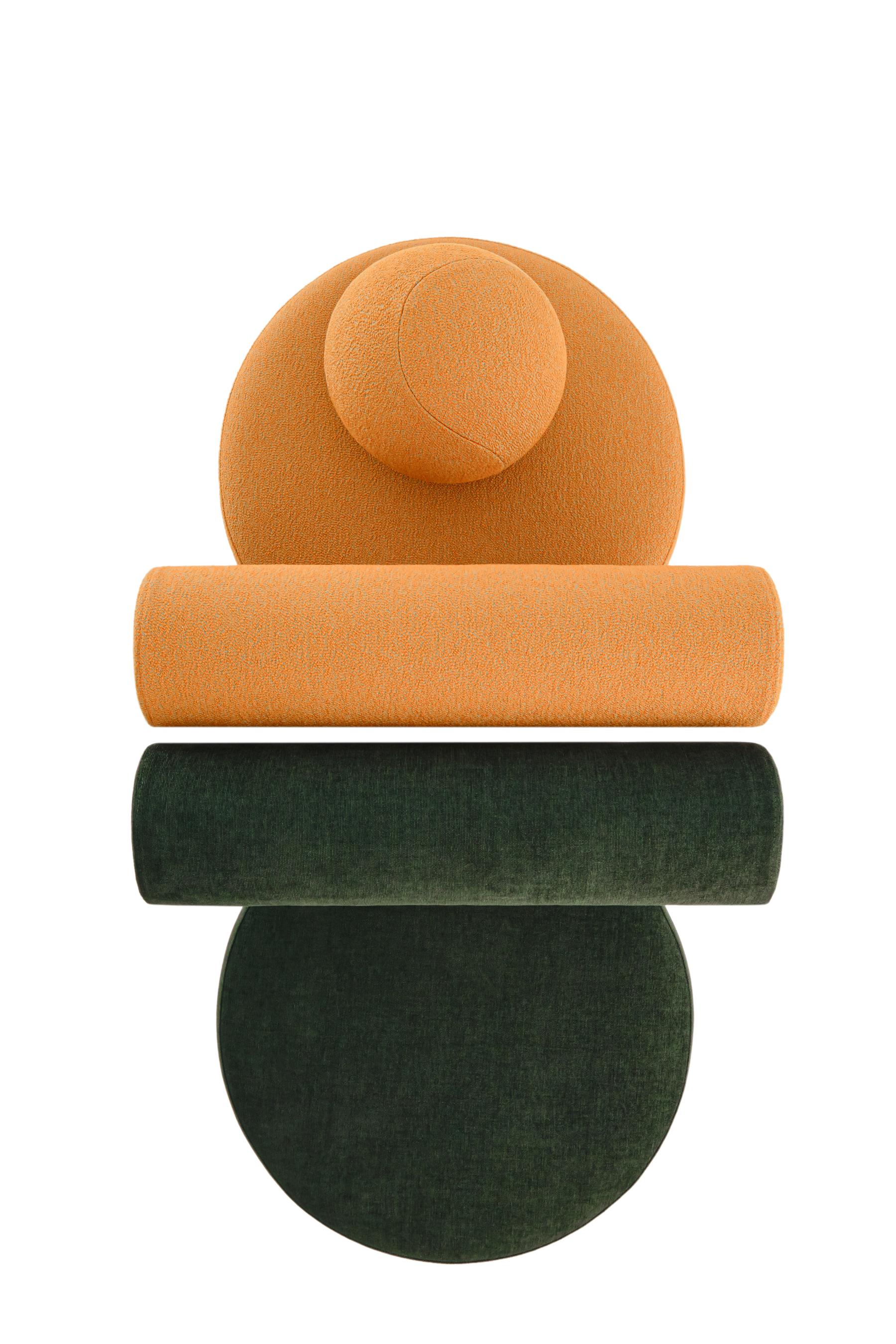 GROPIUS CS2 gestoffeerde stoel met houten basis