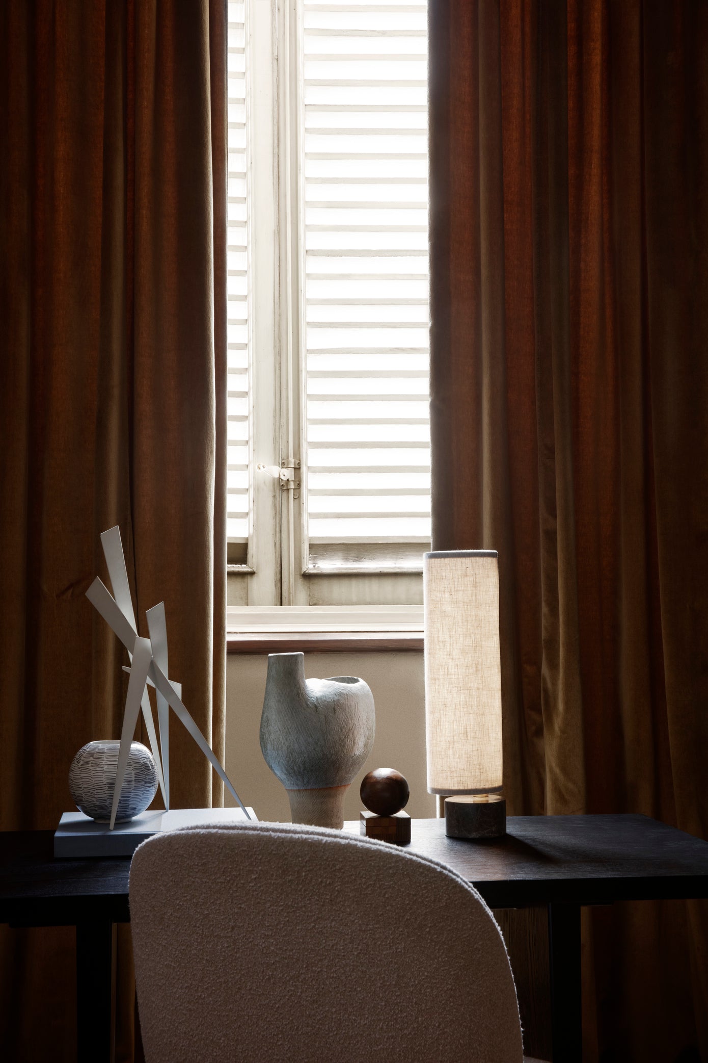 Tafellamp UNBOUND grijs marmer