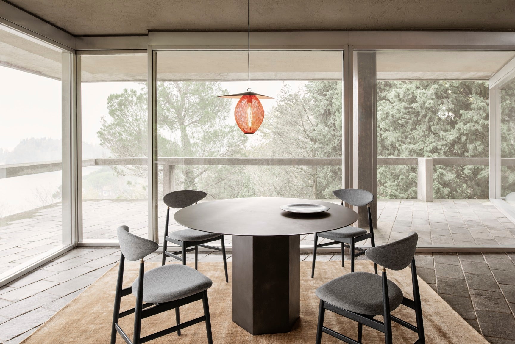 Ronde tafel EPIC zwarte staal