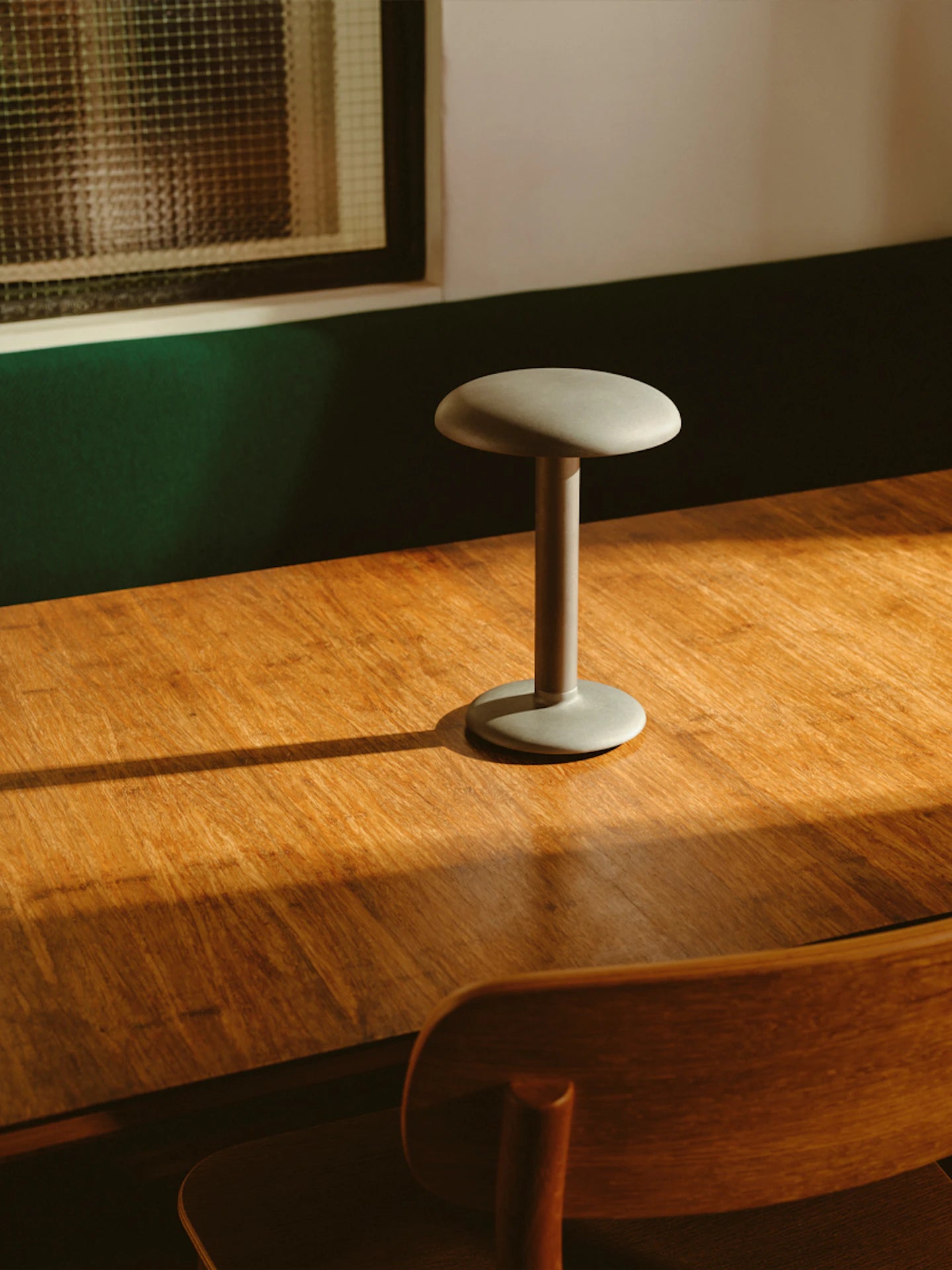 Draagbare lamp GUSTAVE HOSPITALITY lichtgrijs