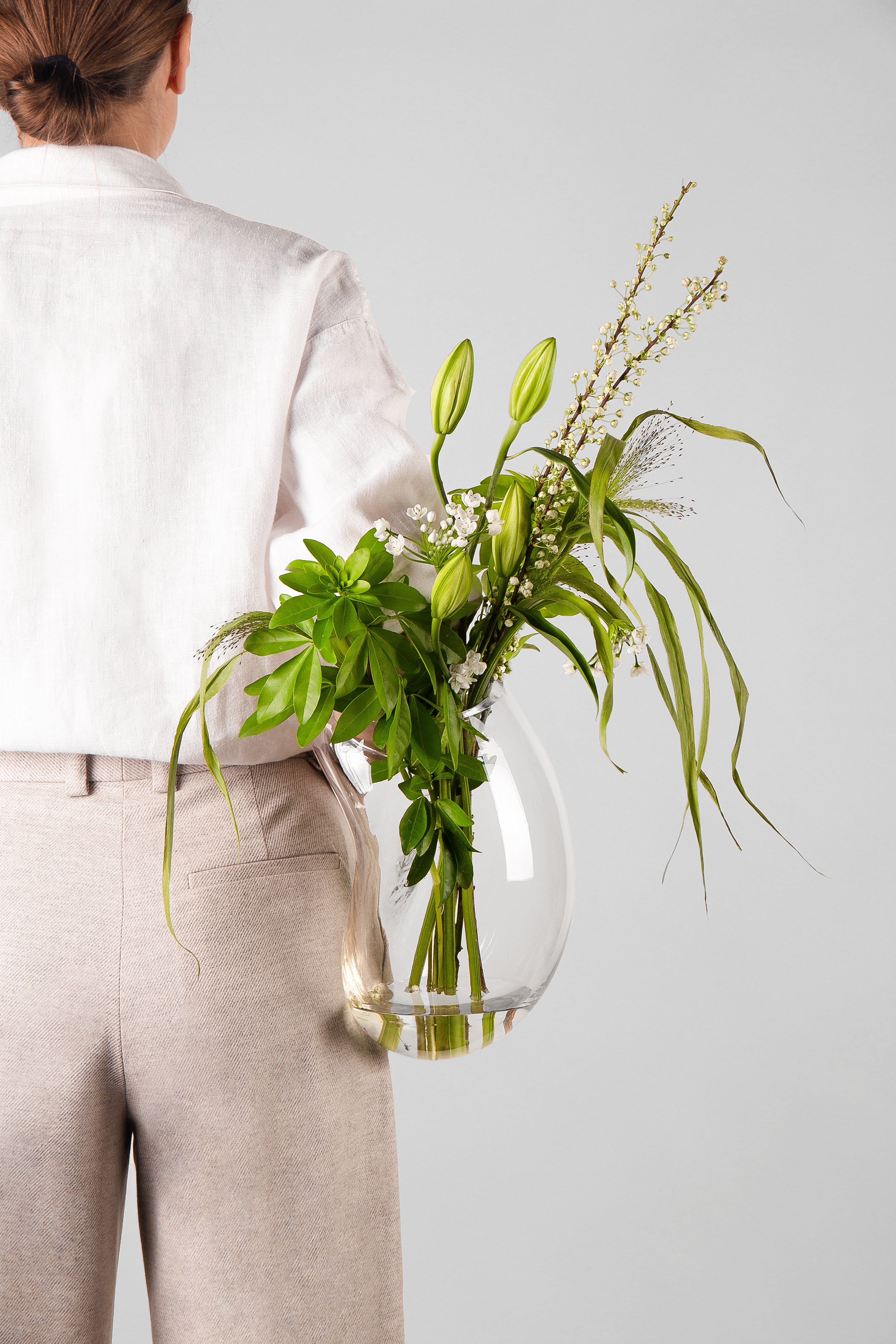 GUTTA BOON vase glass with black