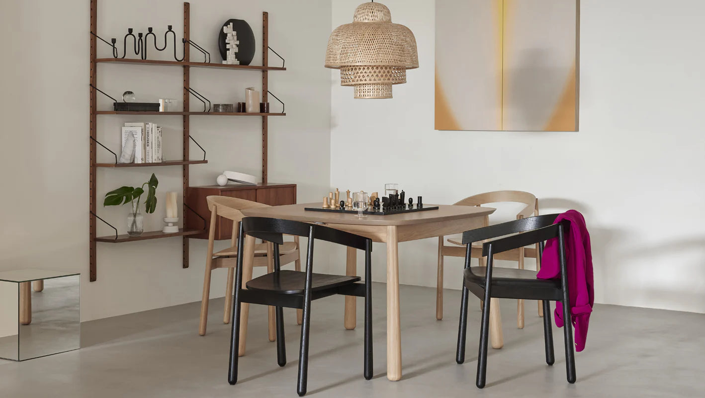 HOMERUN Chair in Light Oak Wood