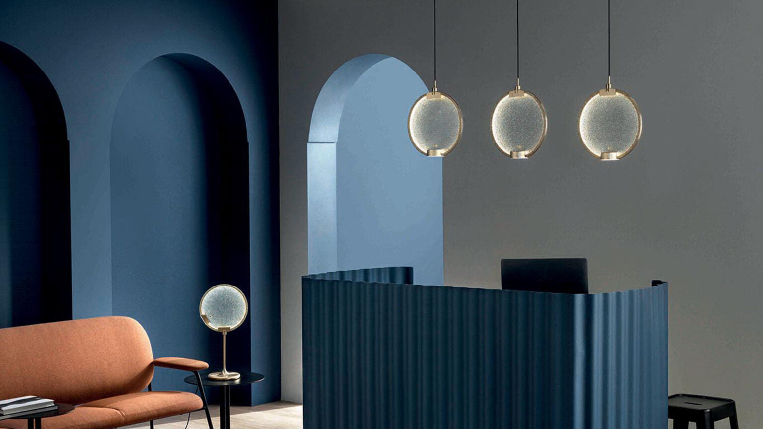 Tischlampe HORO TL gebürstetes Messing