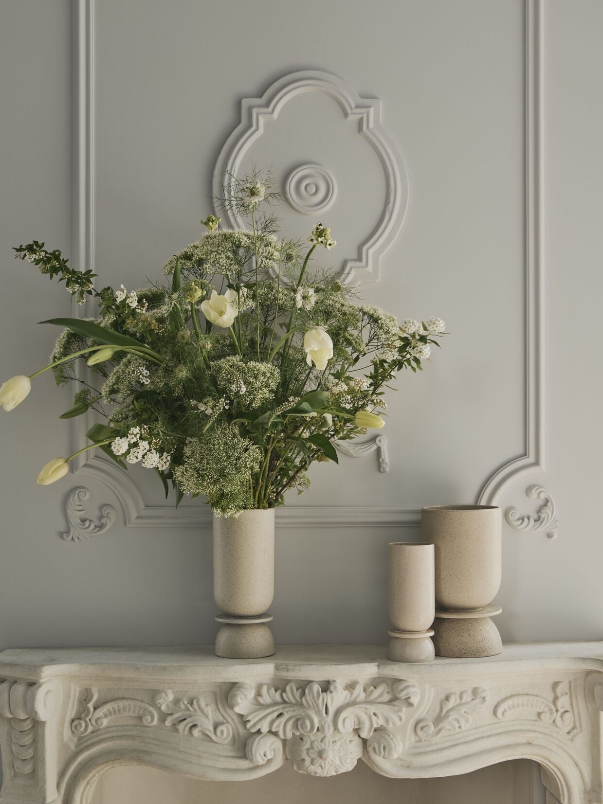 Stunde Vase weiße Keramik