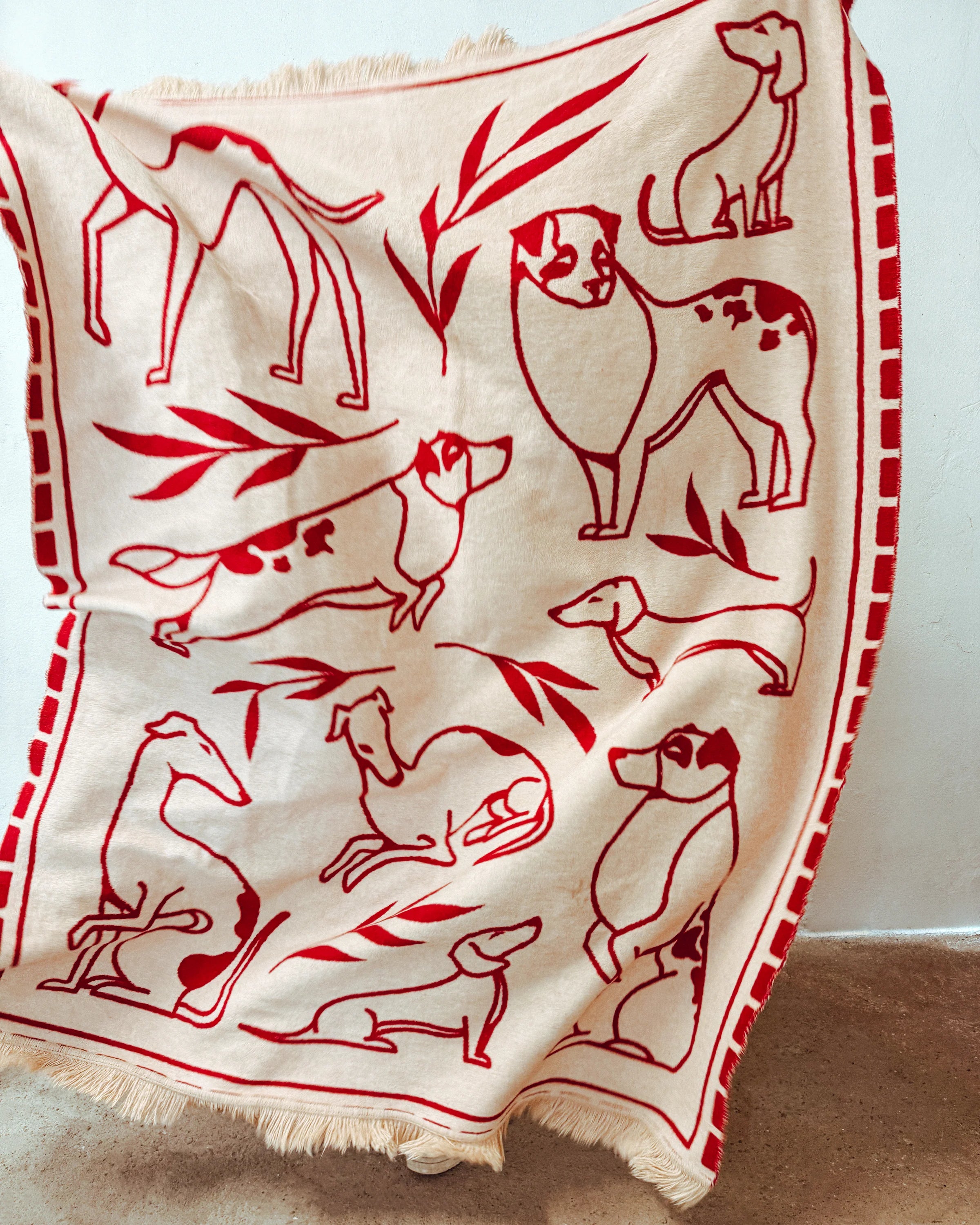 Koc PAWFECT zandbeige en bordeauxrood