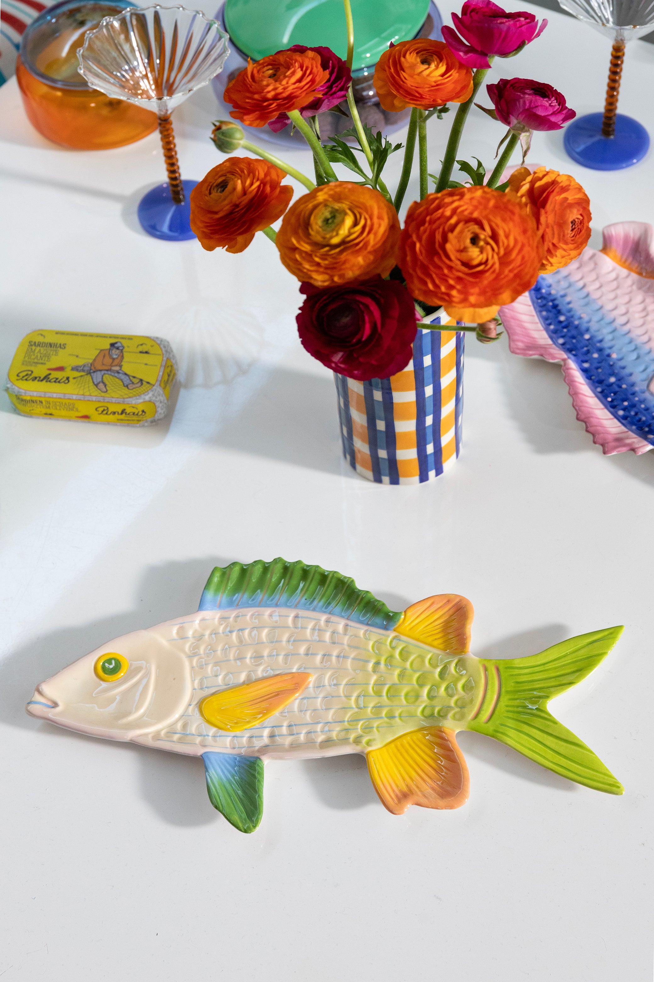 Vase CLASH CHECK weiß mit Orange und Blau