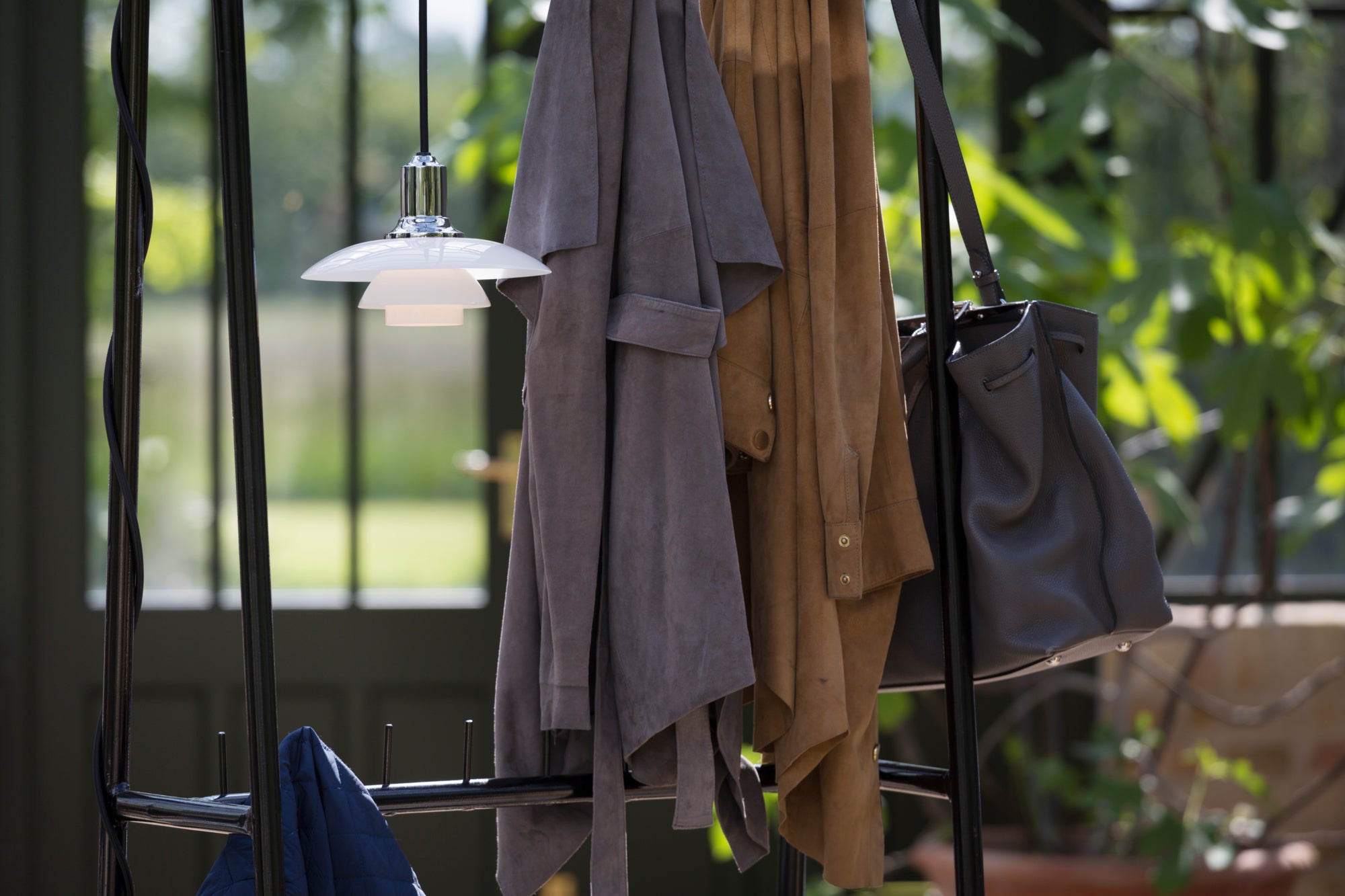 Hanglamp PH 2/1 wit met verchroomde afwerking