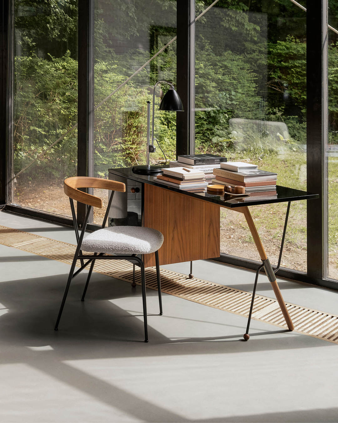 Biurko 62 Nussfurnier