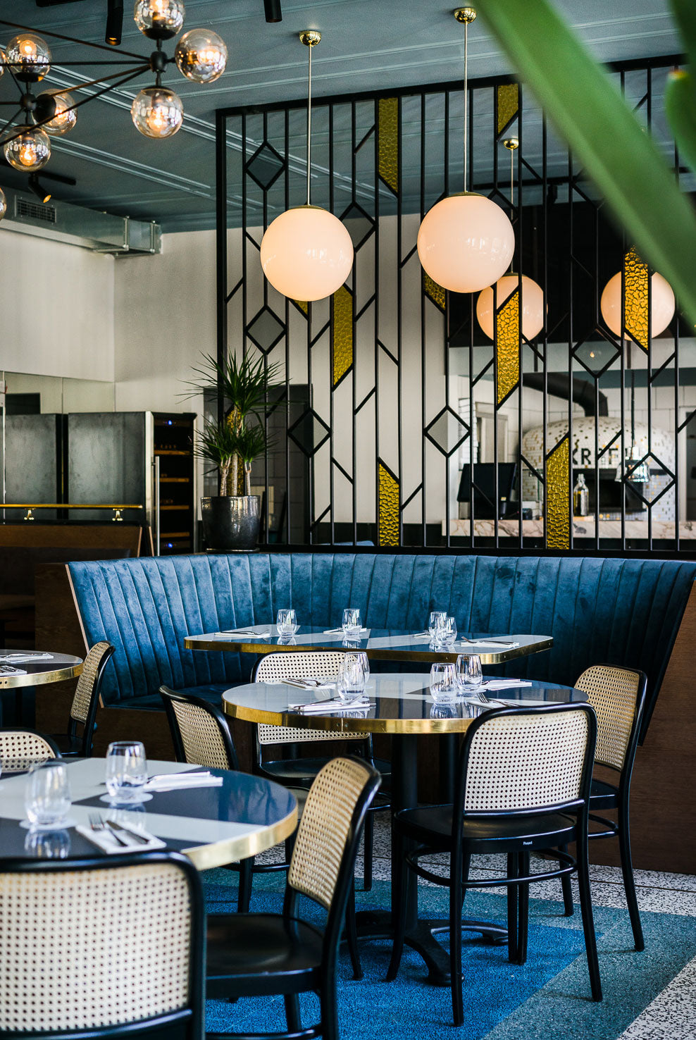 BENKO A-8120 Stuhl Buchenholz