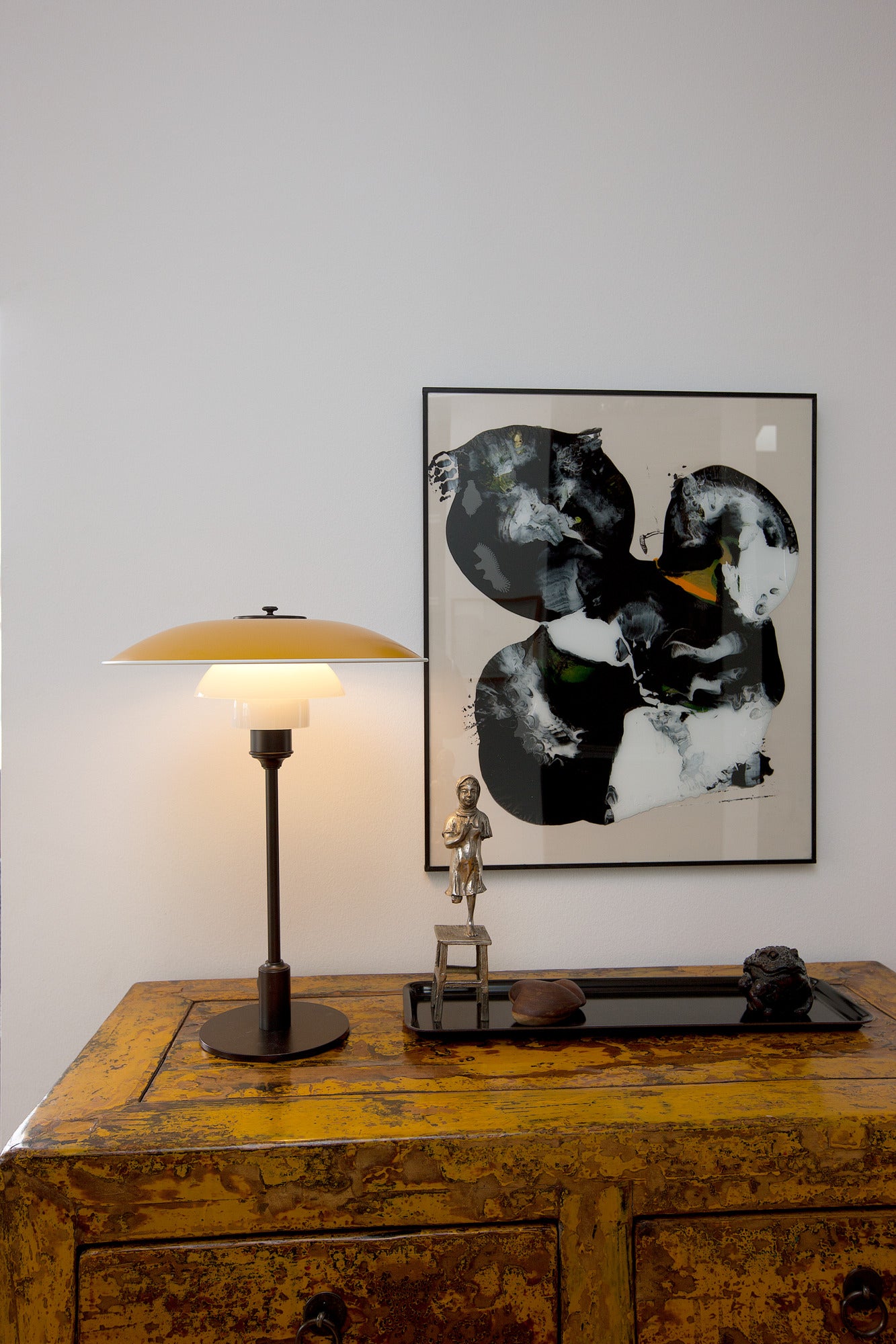 PH 3½-2½ white table lamp