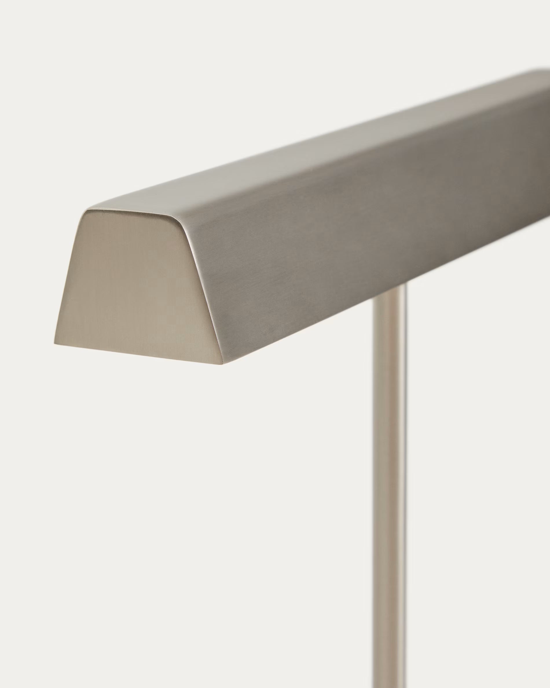 LYNOR Table Lamp Silver with White Marble Base