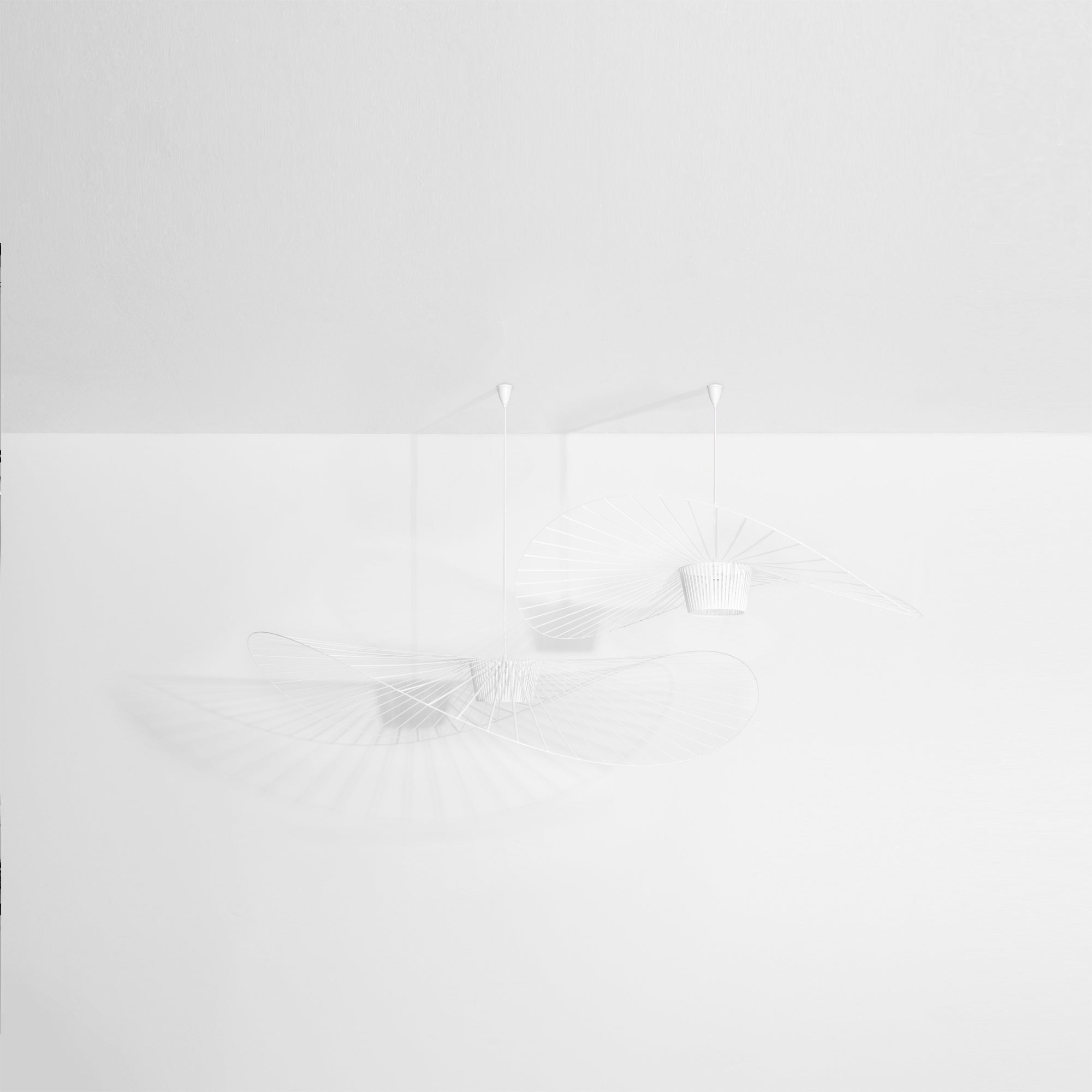 Lampa wisząca VERTIGO biały – Petite Friture