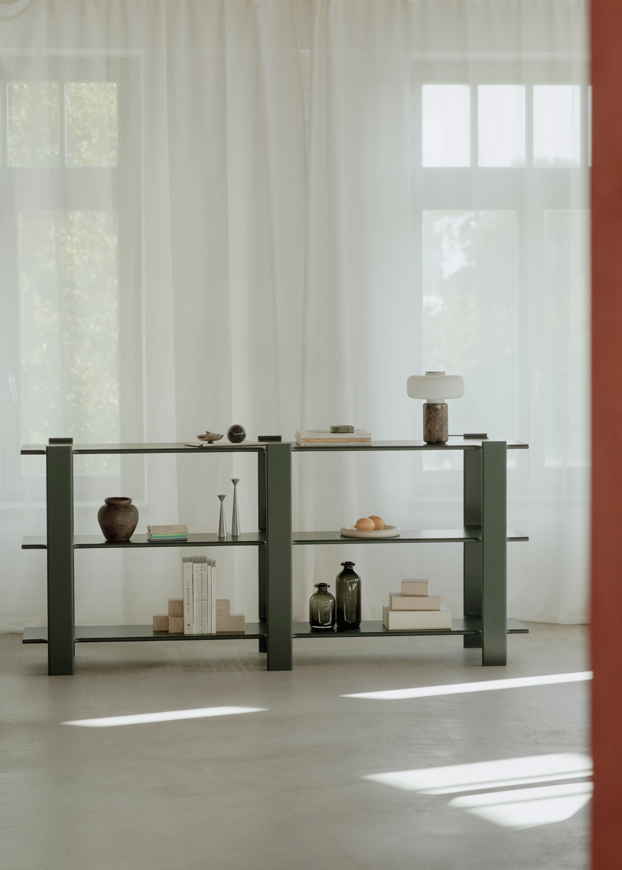 LIGO DUO Shelf burgundy oak wood