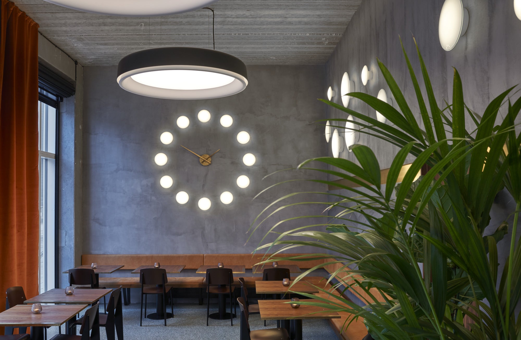 Wandleuchte AJ EKLIPTA weiß